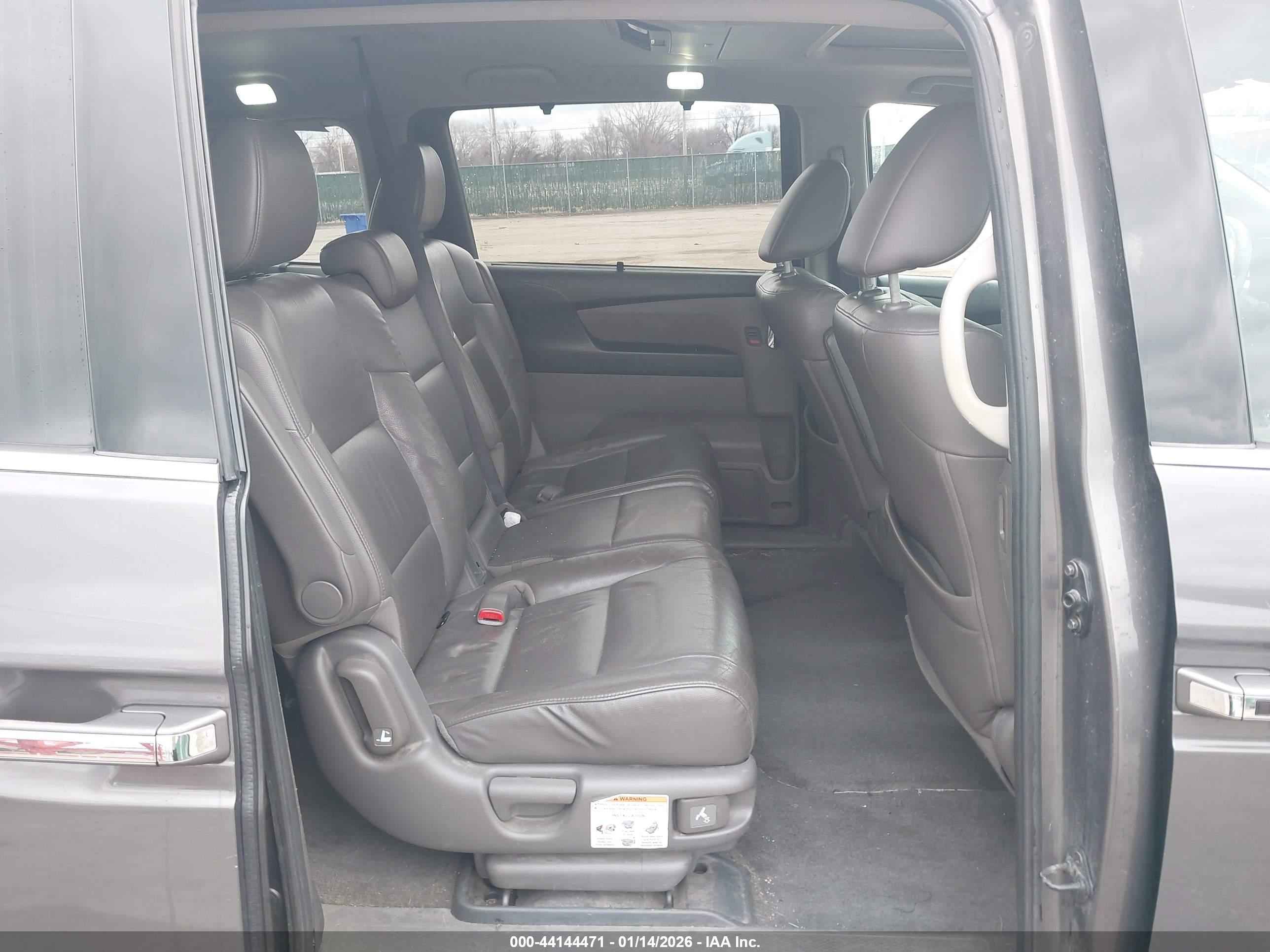 HONDA ODYSSEY image 8