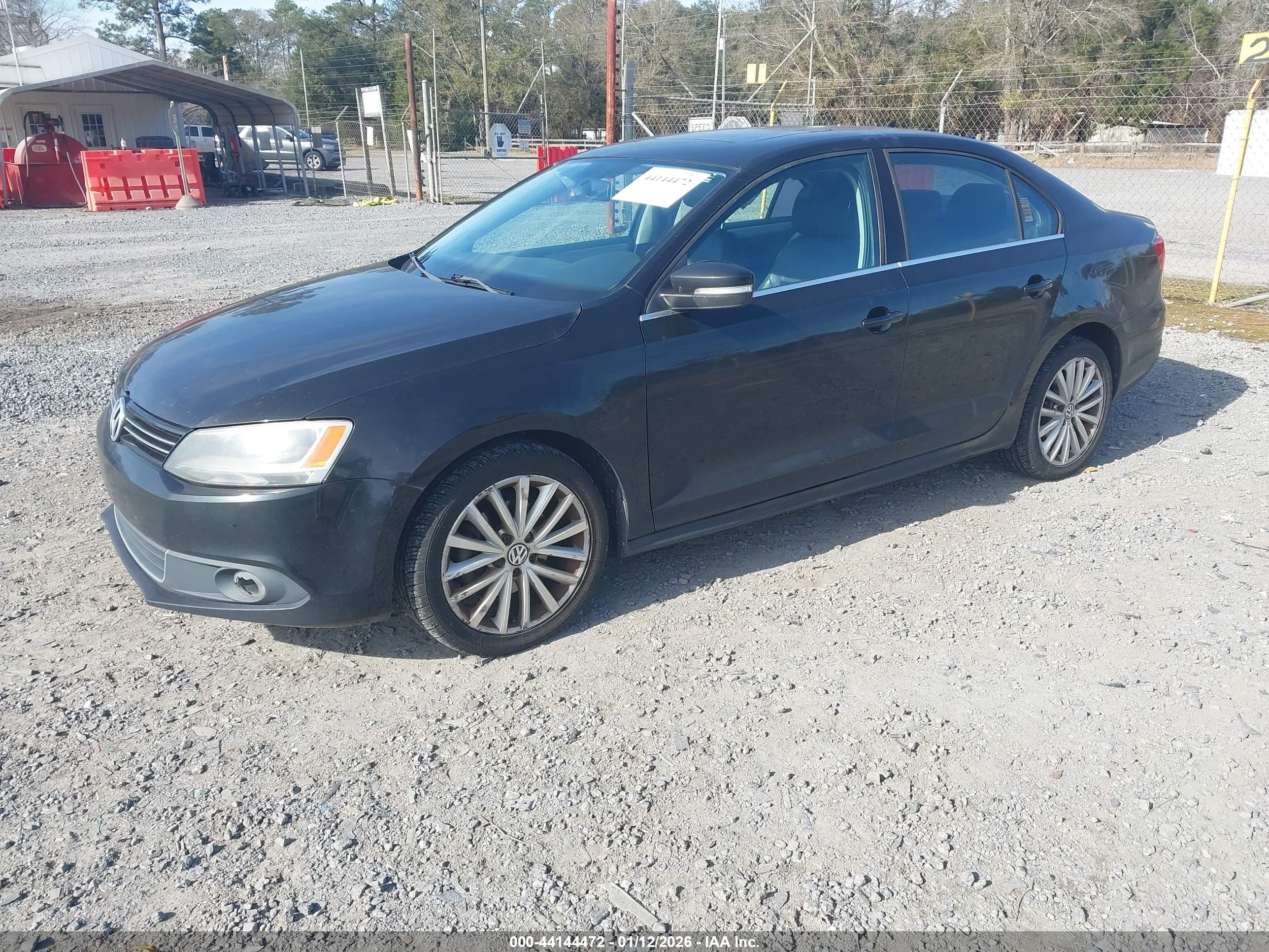 VOLKSWAGEN JETTA image 2