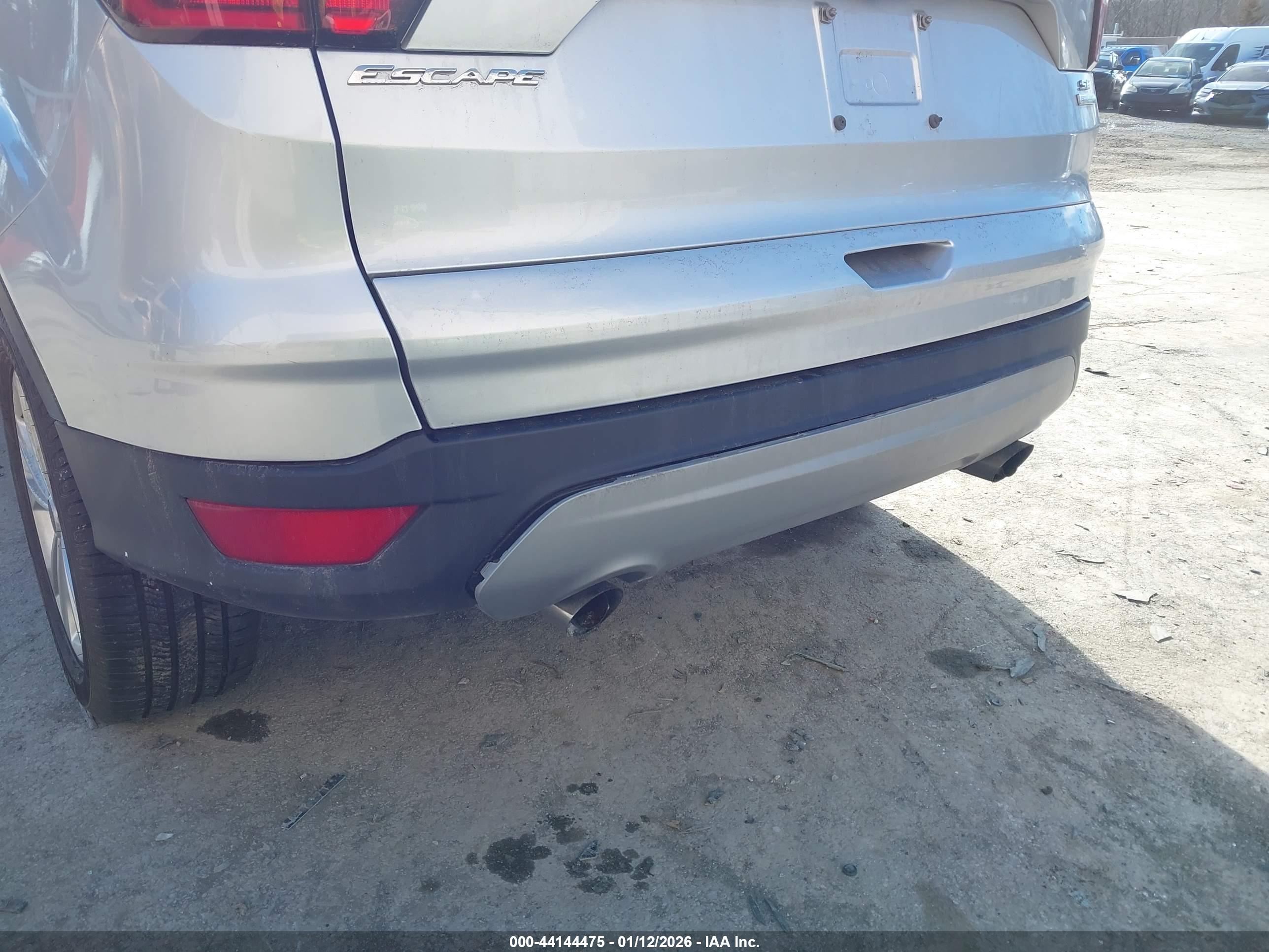 FORD ESCAPE image 6