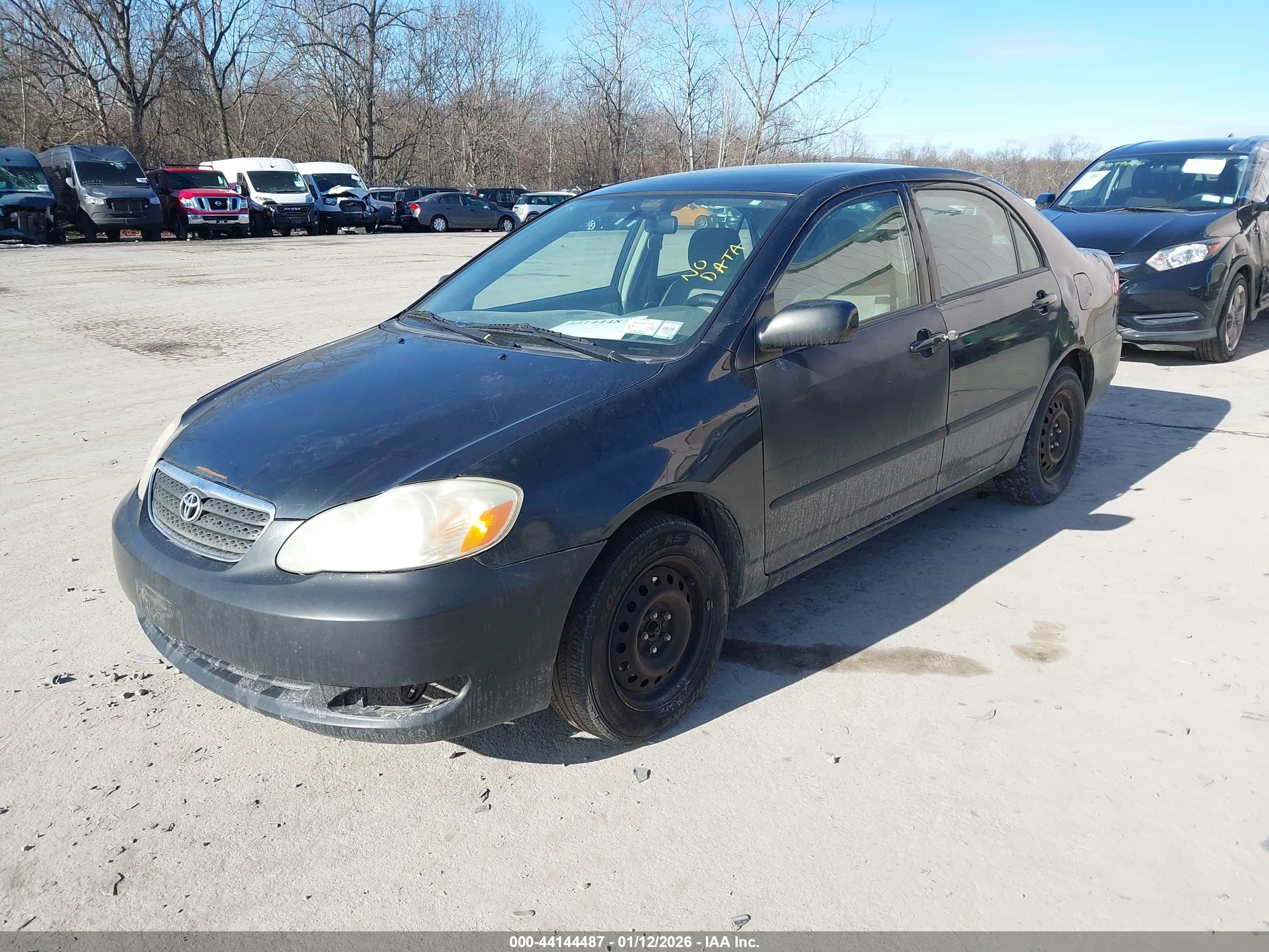 TOYOTA COROLLA image 2