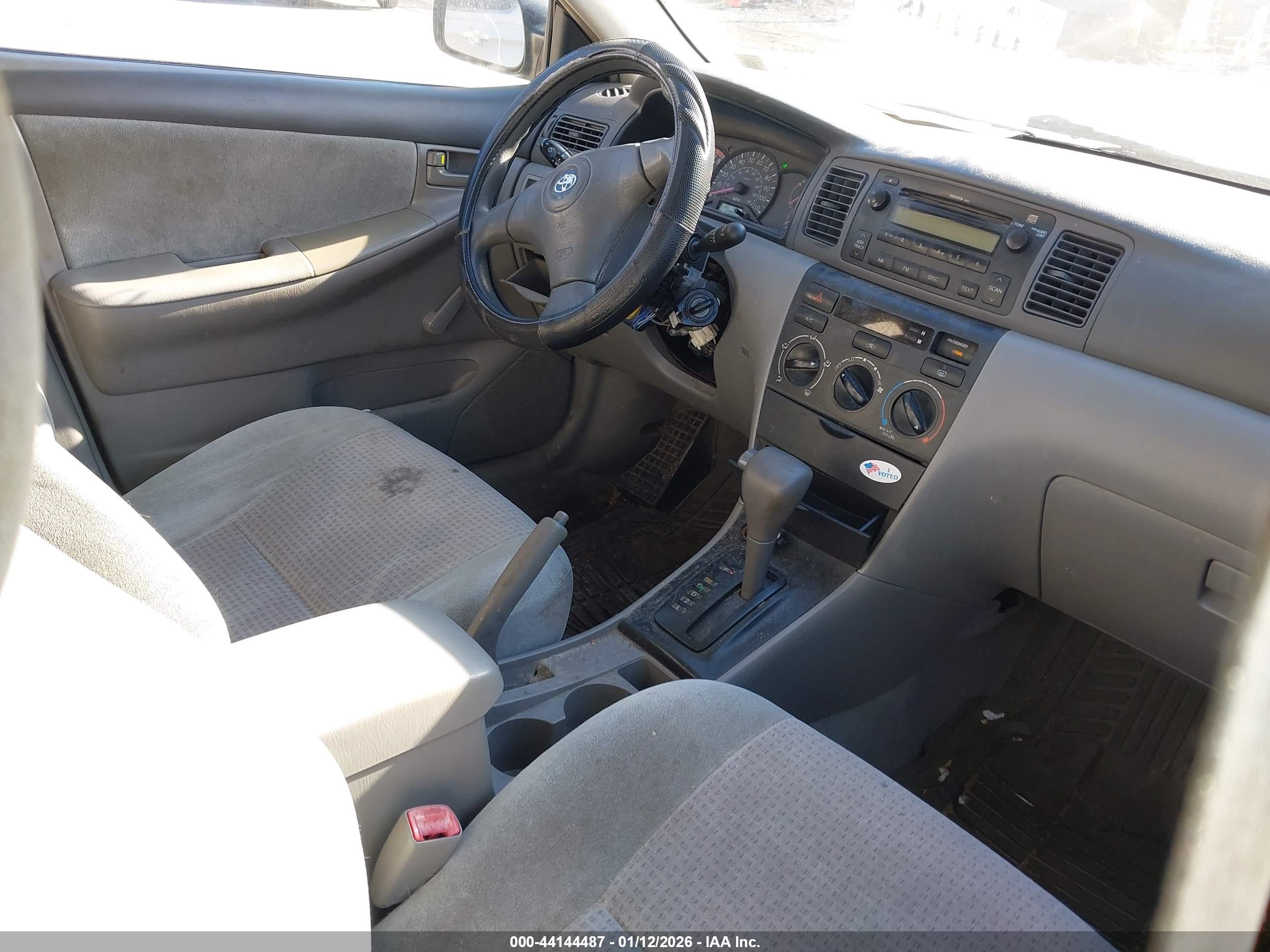 TOYOTA COROLLA image 5