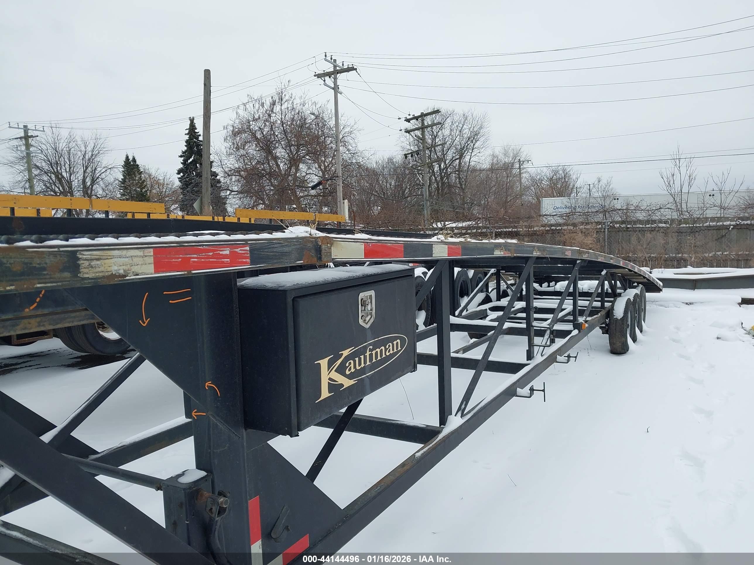 KAUFMAN TRAILERS image 8