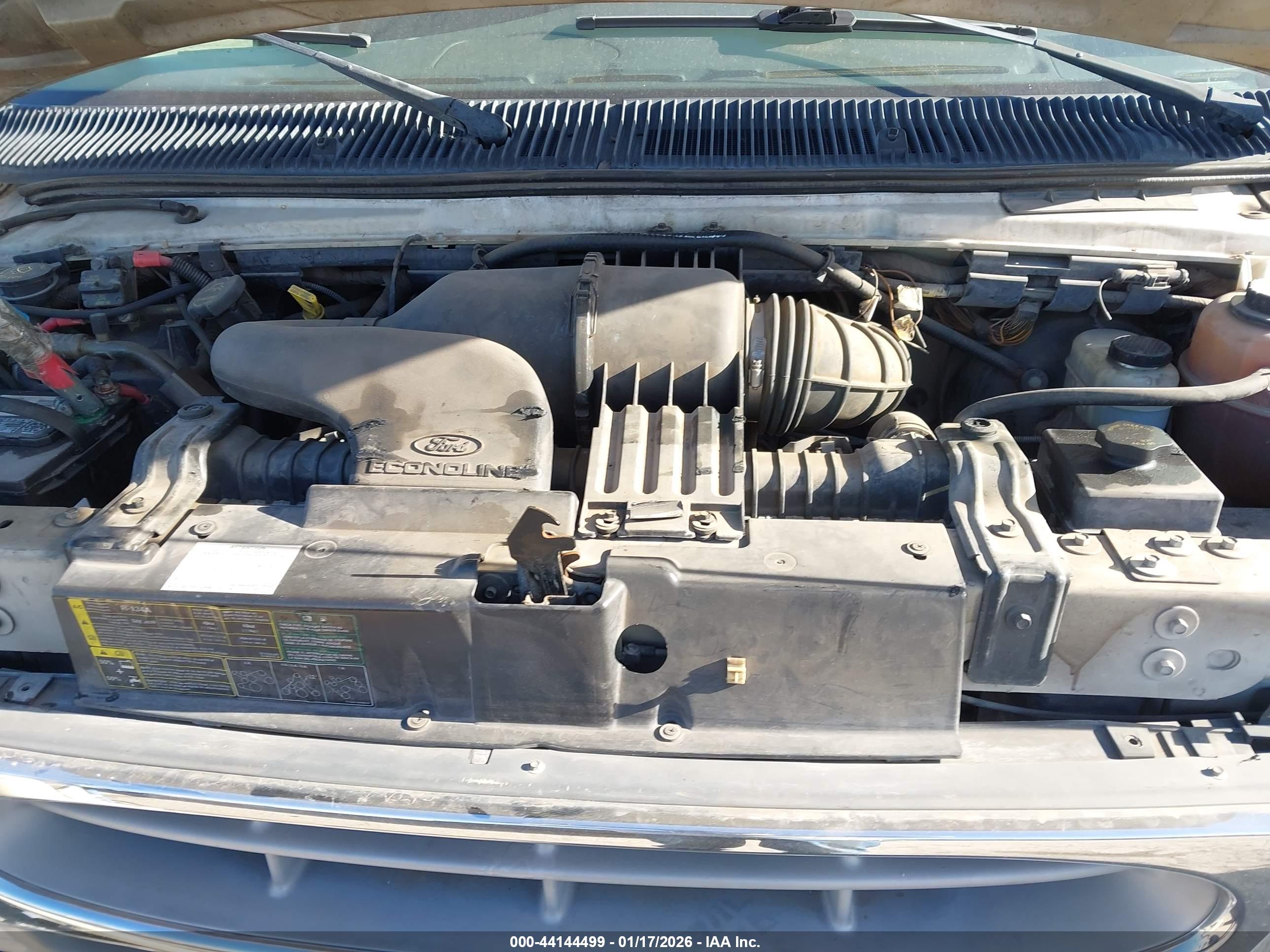 FORD E-250 image 10