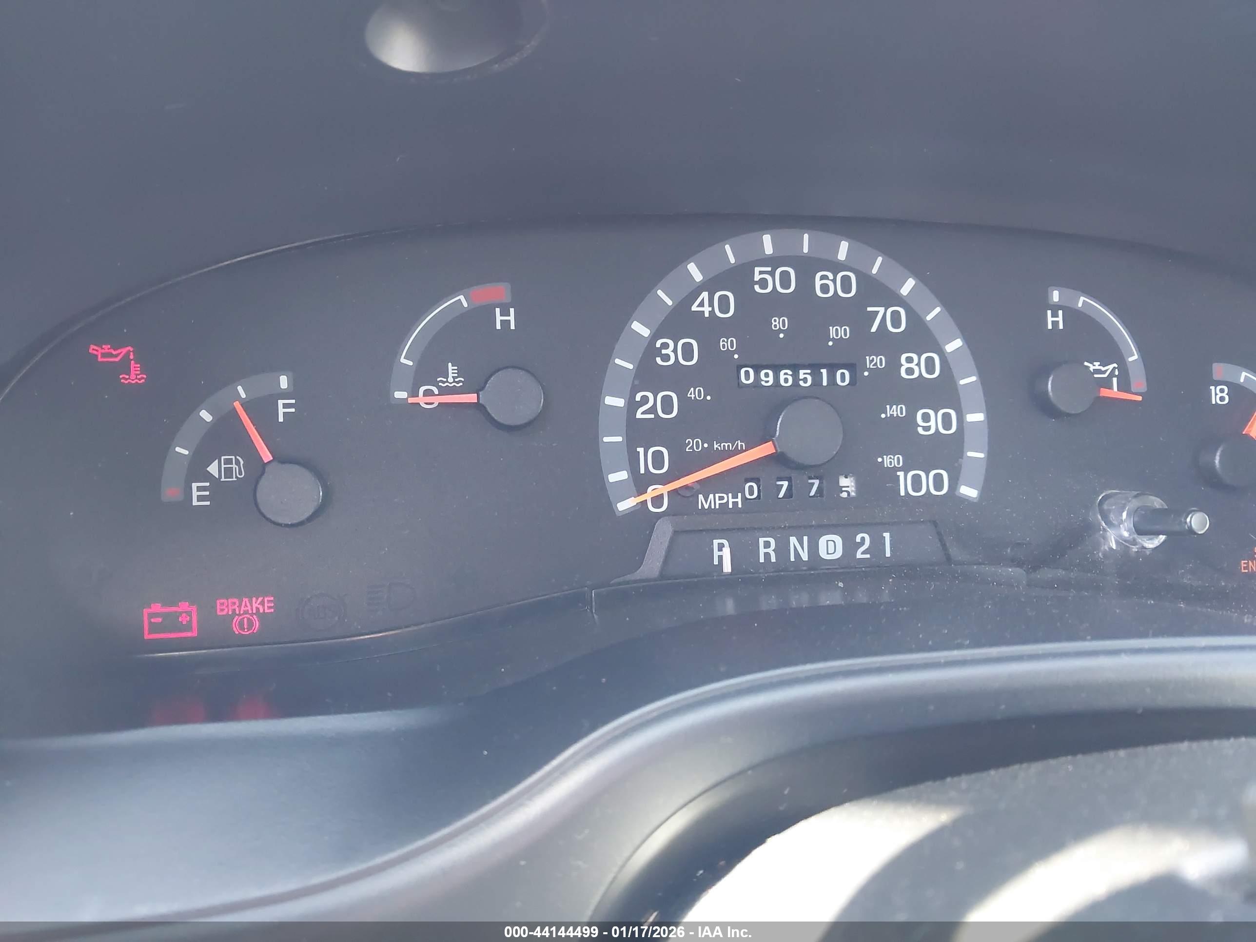 FORD E-250 image 7