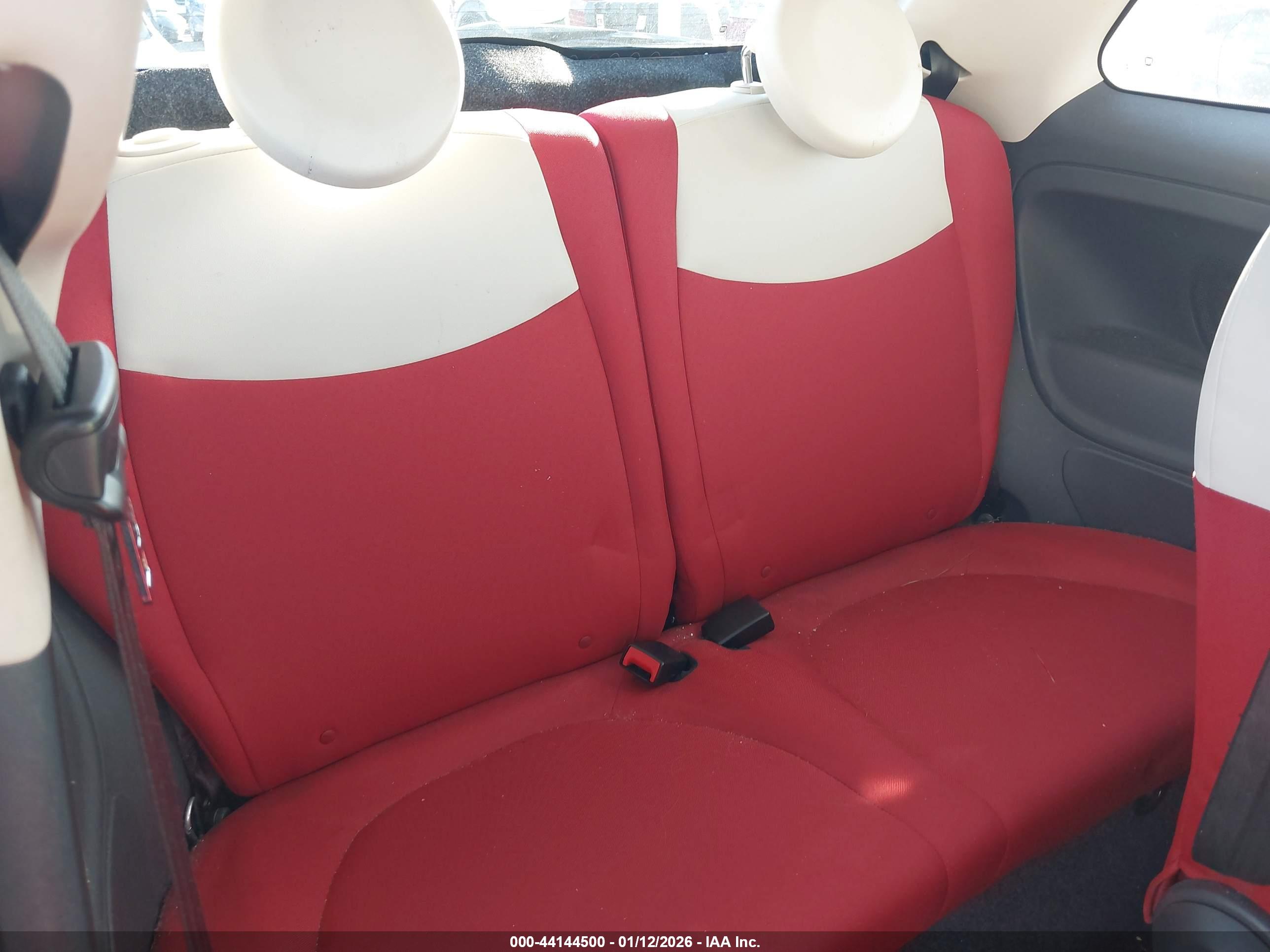FIAT 500 image 8