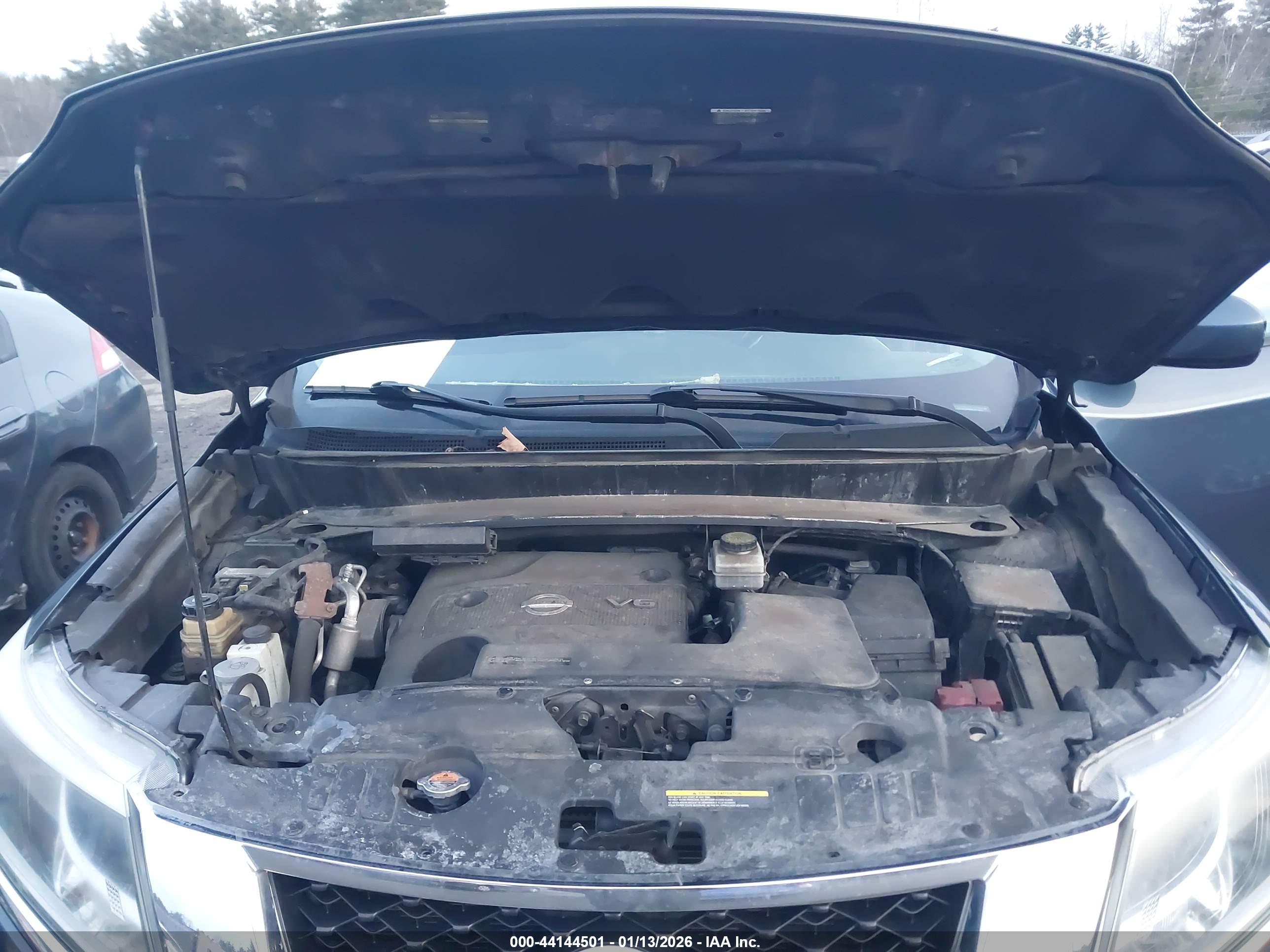 NISSAN PATHFINDER image 10