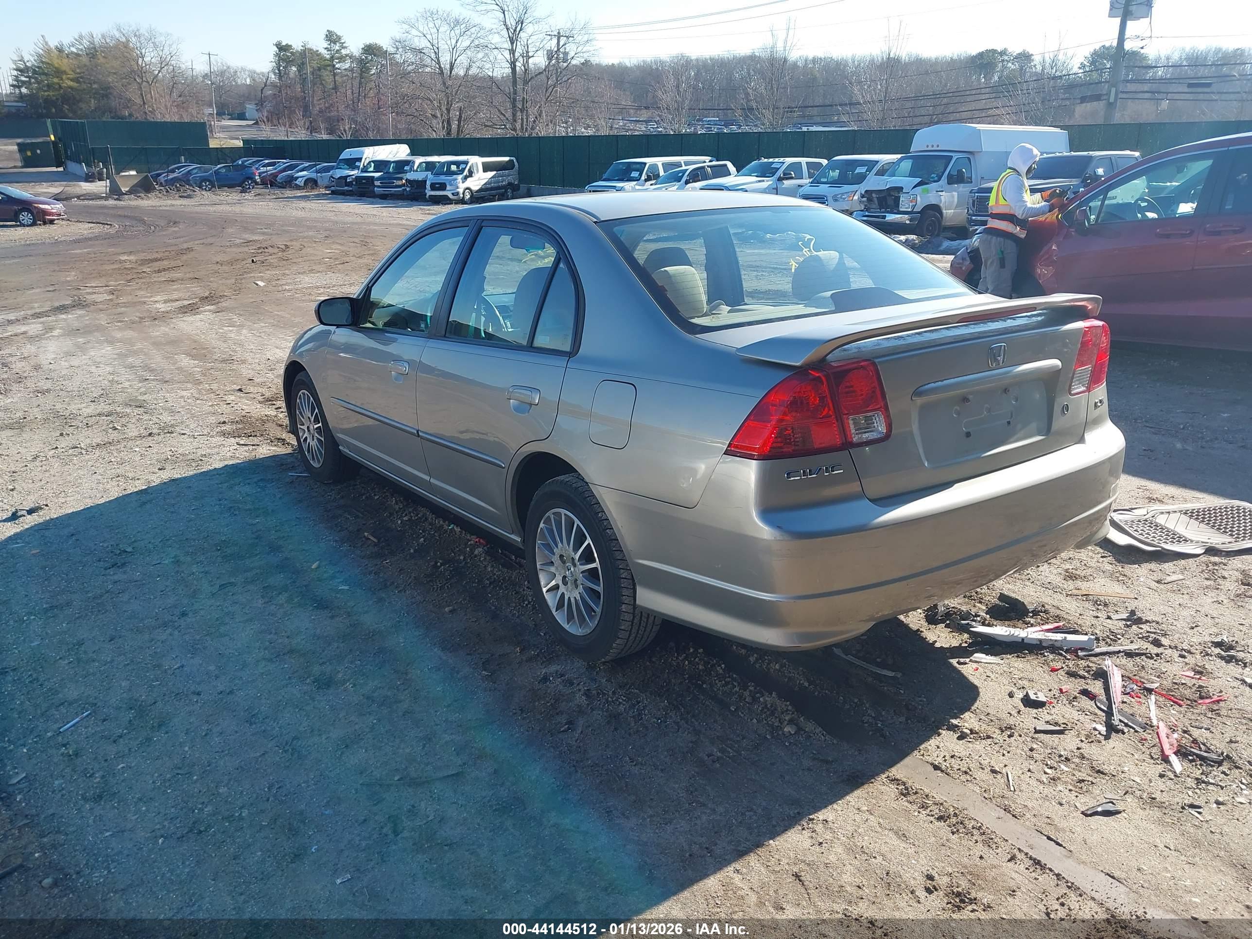 HONDA CIVIC image 3