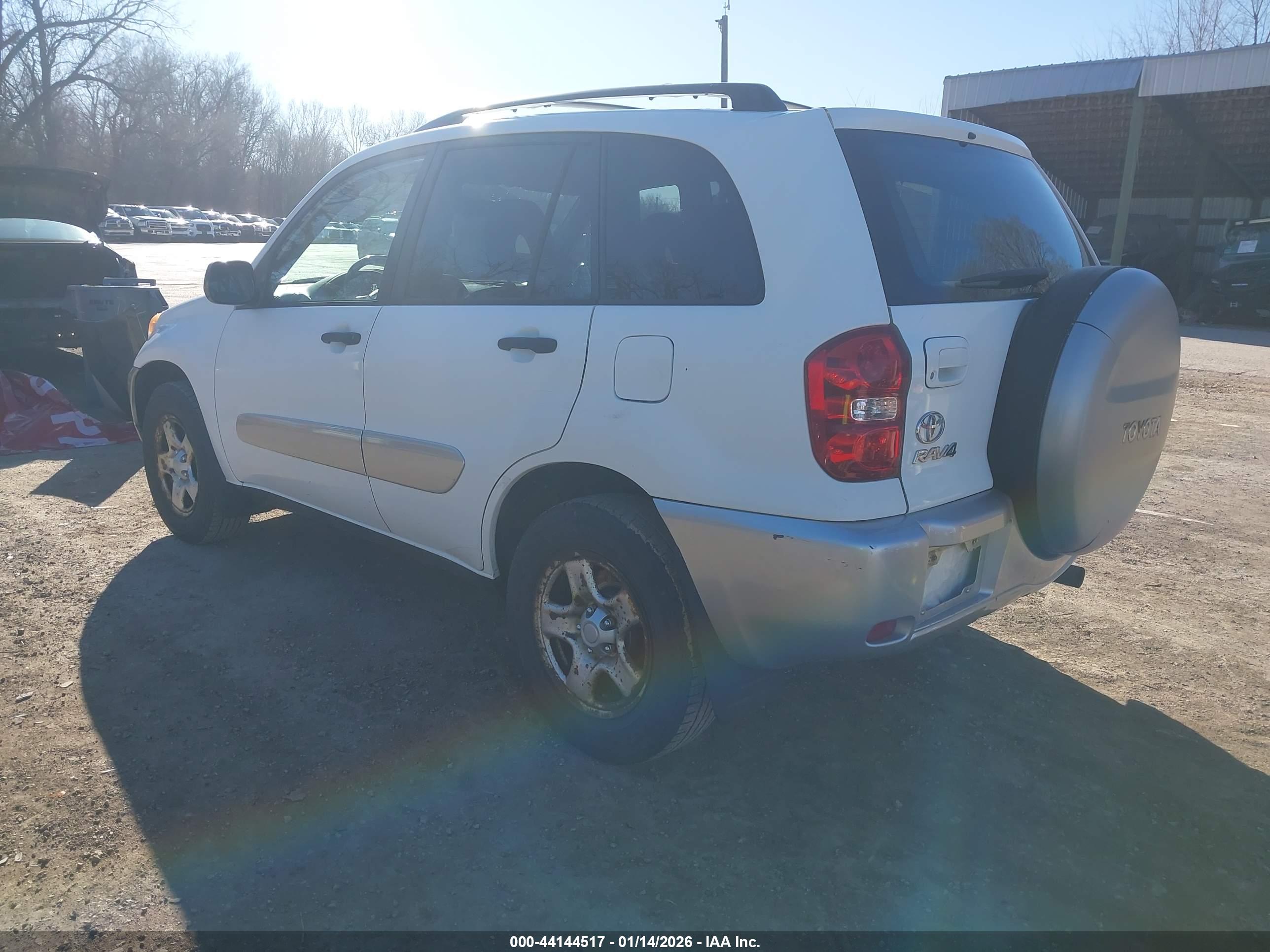 TOYOTA RAV4 image 3