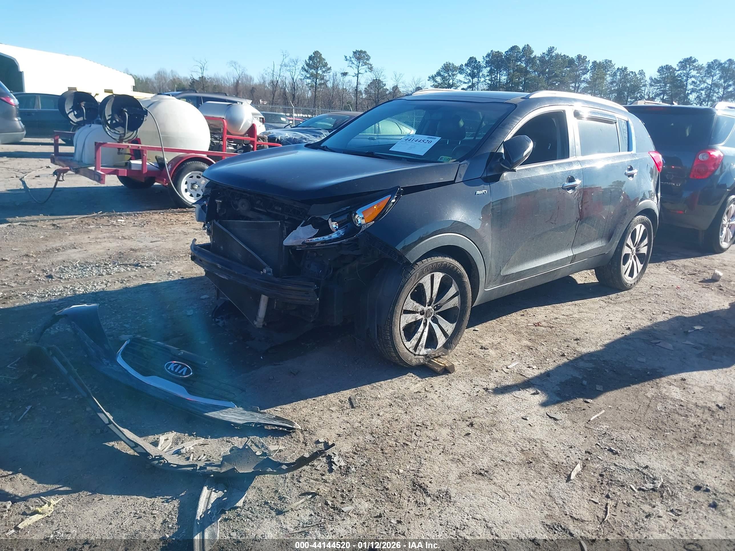 KIA SPORTAGE image 2