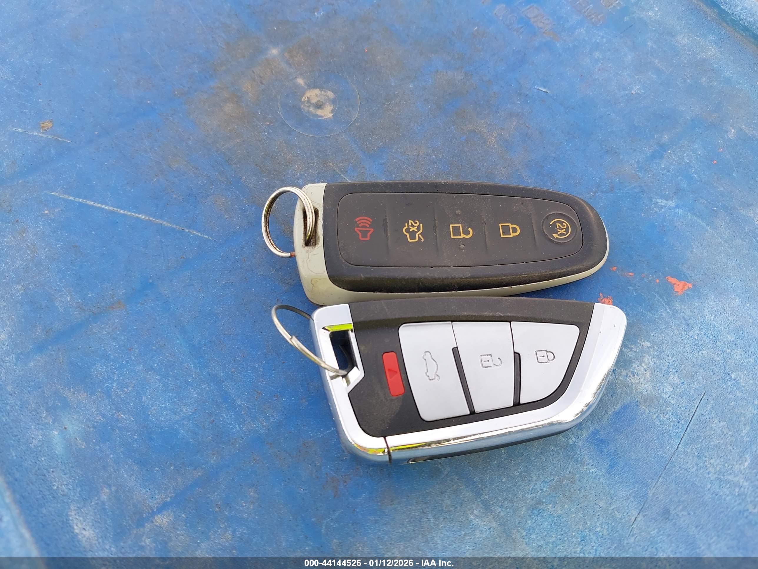 FORD EXPLORER image 11