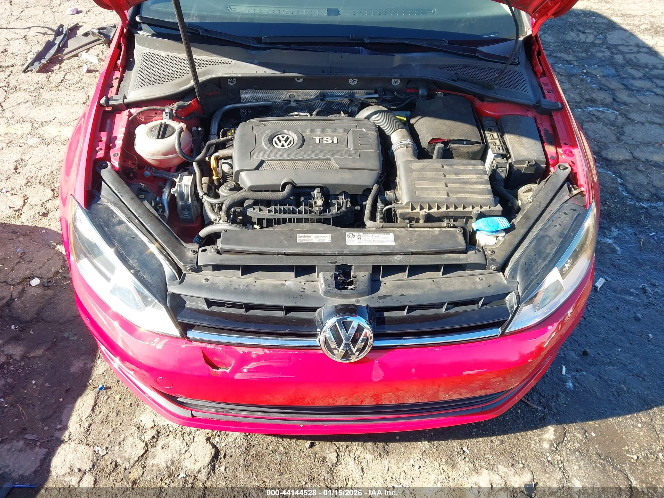 VOLKSWAGEN GOLF image 10