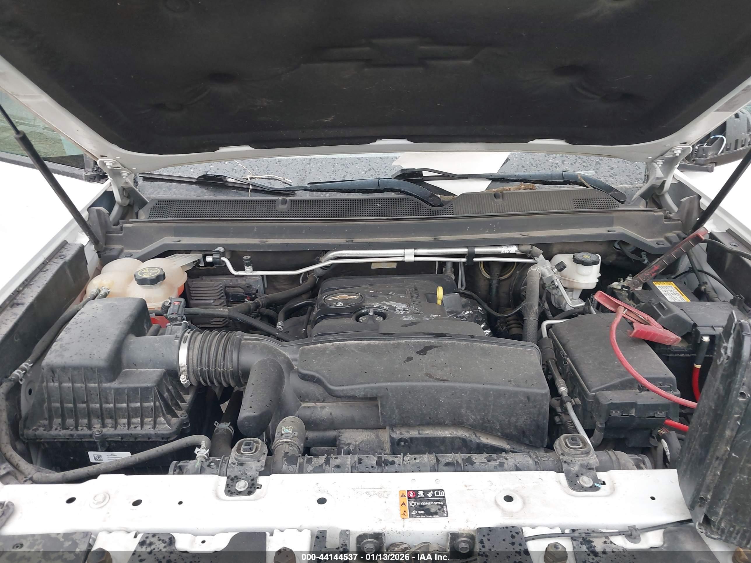 CHEVROLET COLORADO image 10