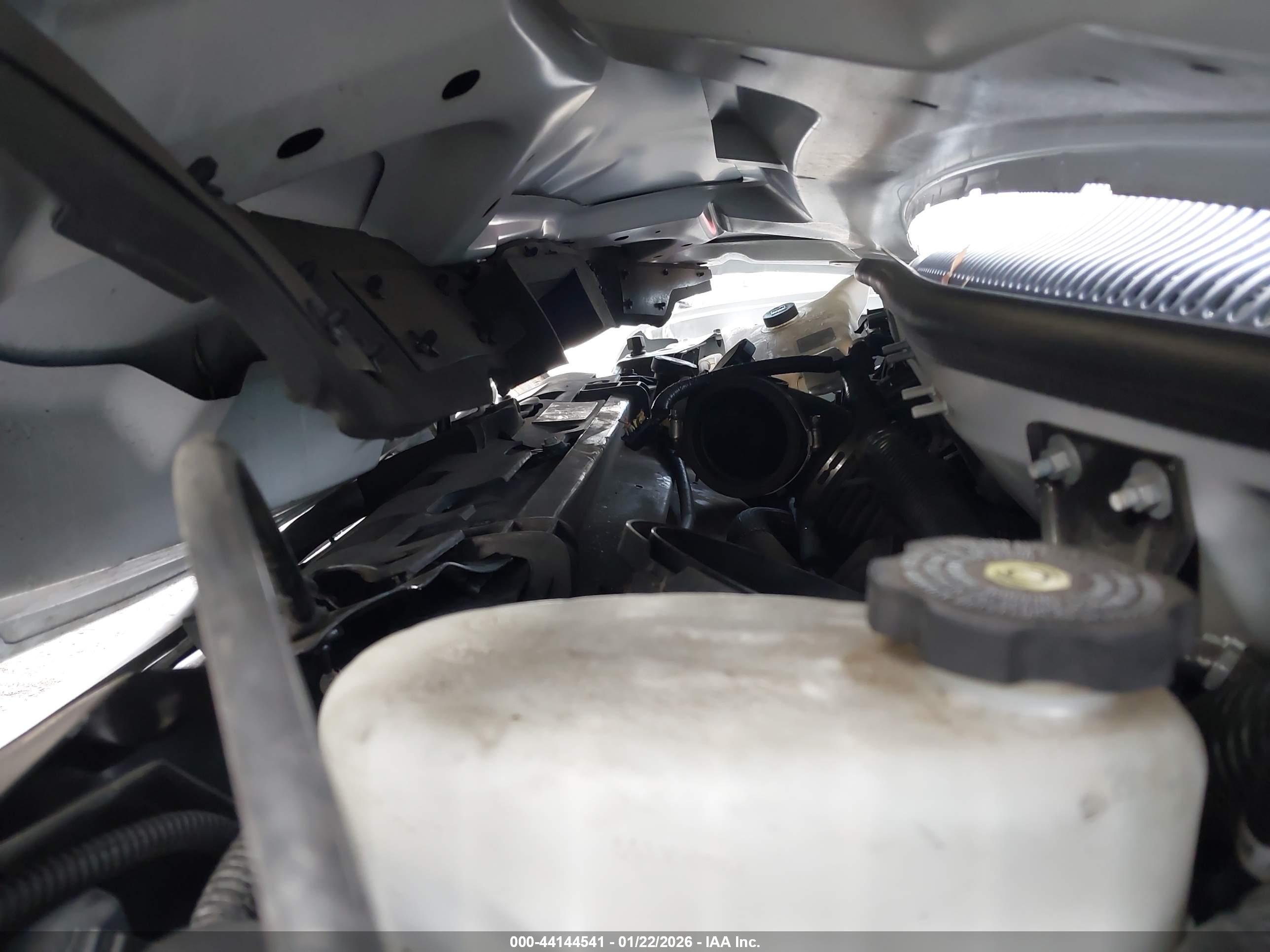 CHEVROLET EXPRESS image 10