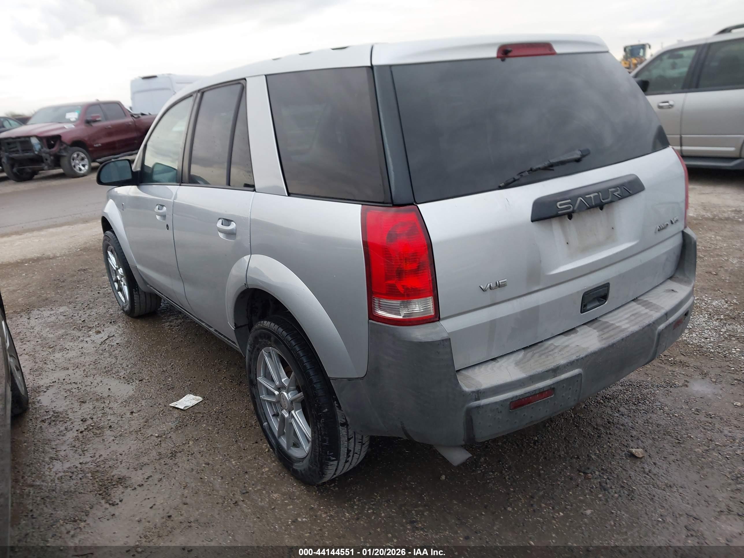 SATURN VUE image 3