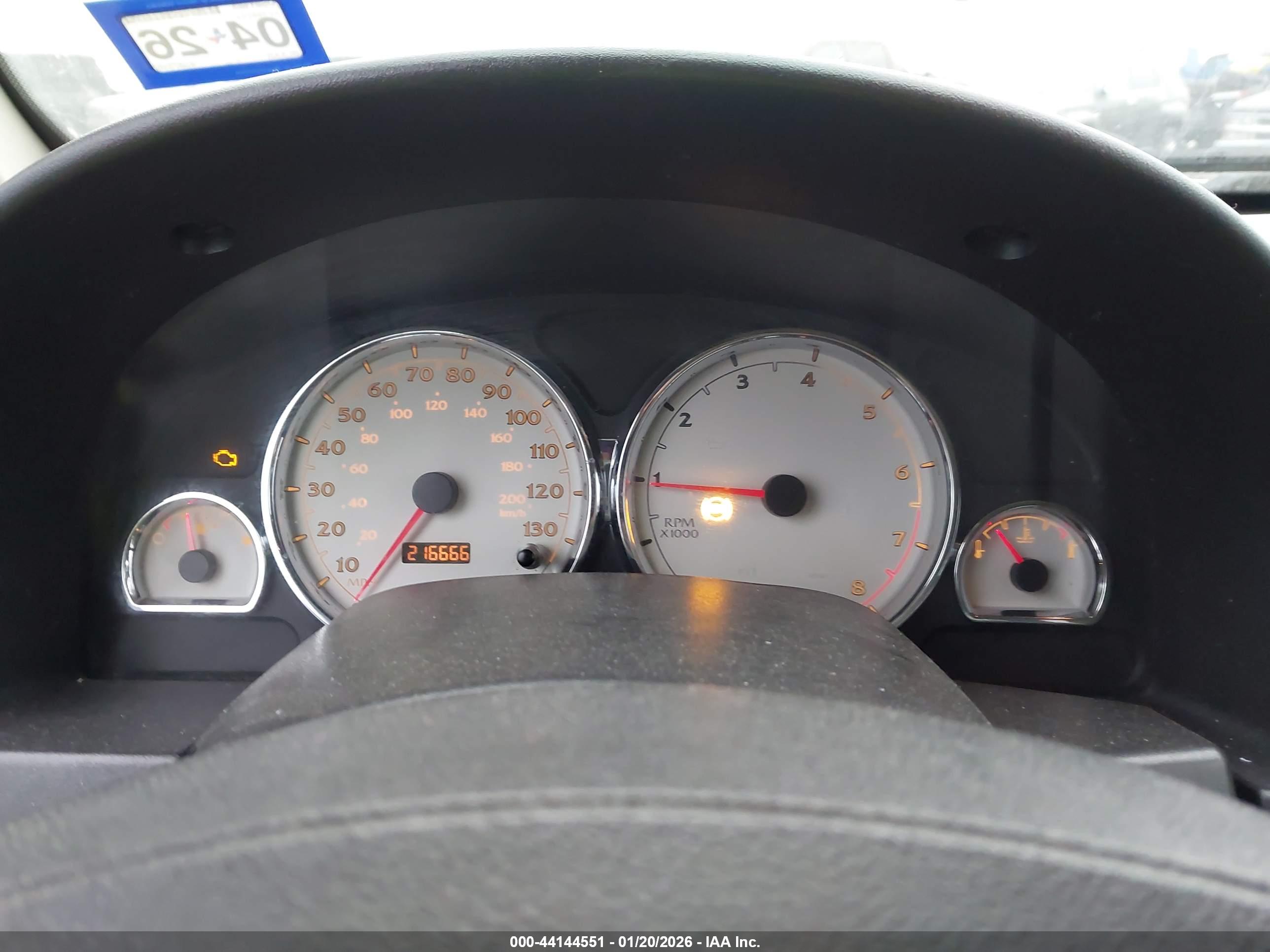 SATURN VUE image 7