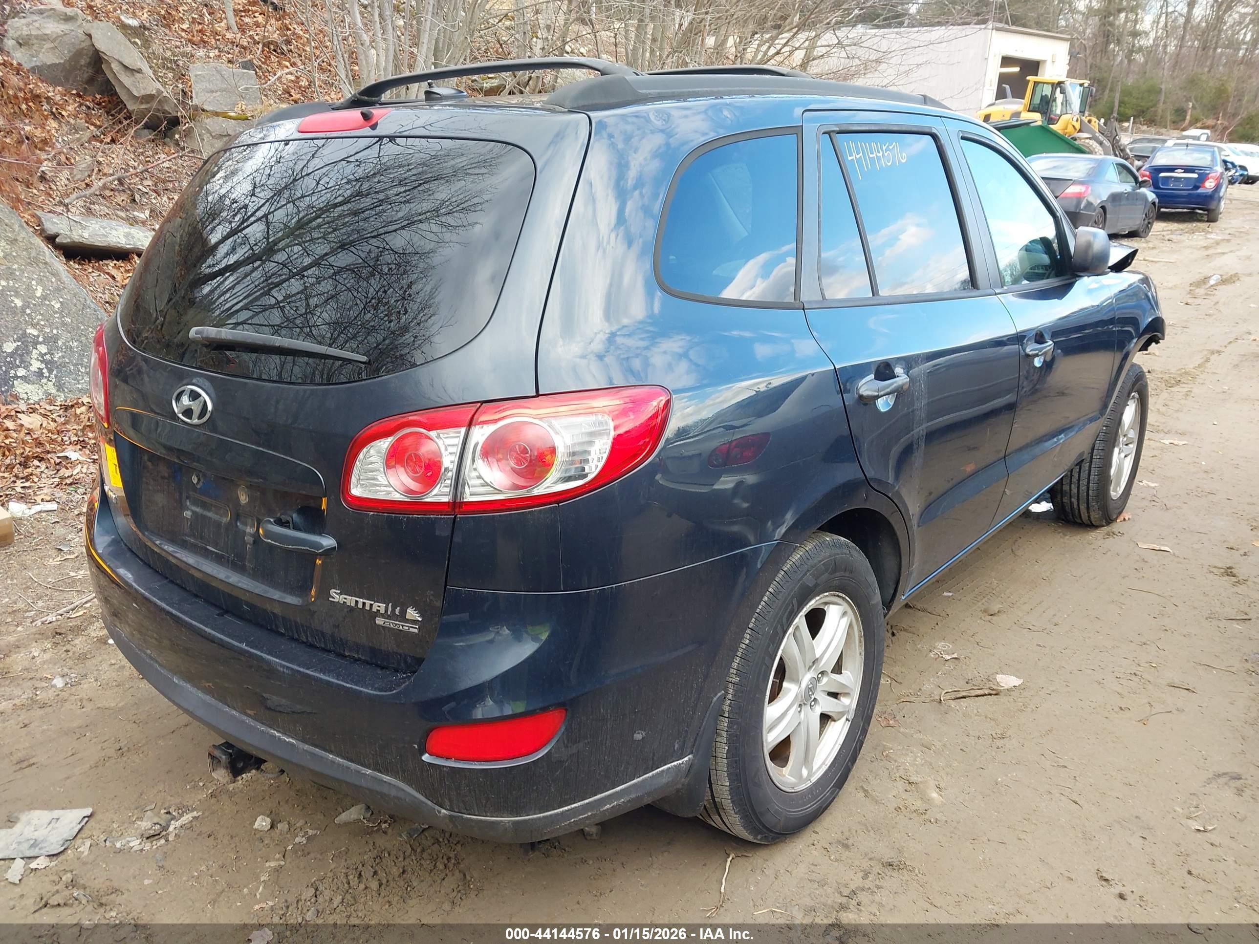 HYUNDAI SANTA image 4