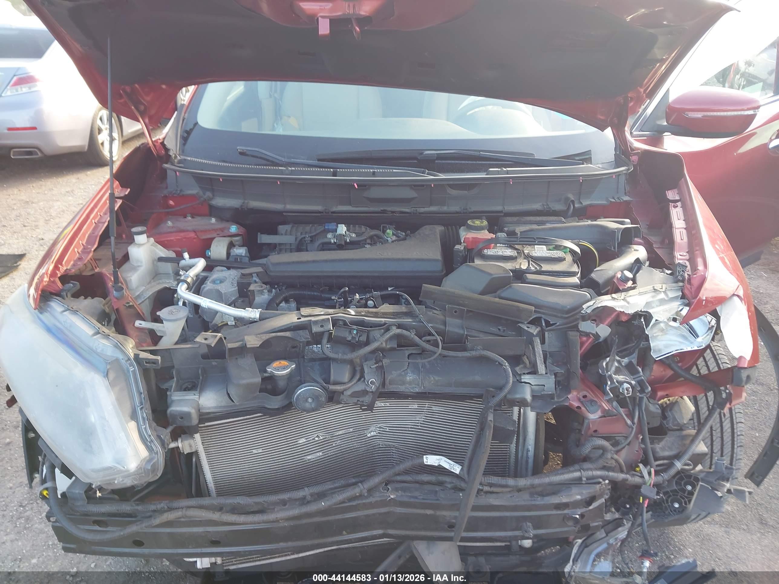 NISSAN ROGUE image 10