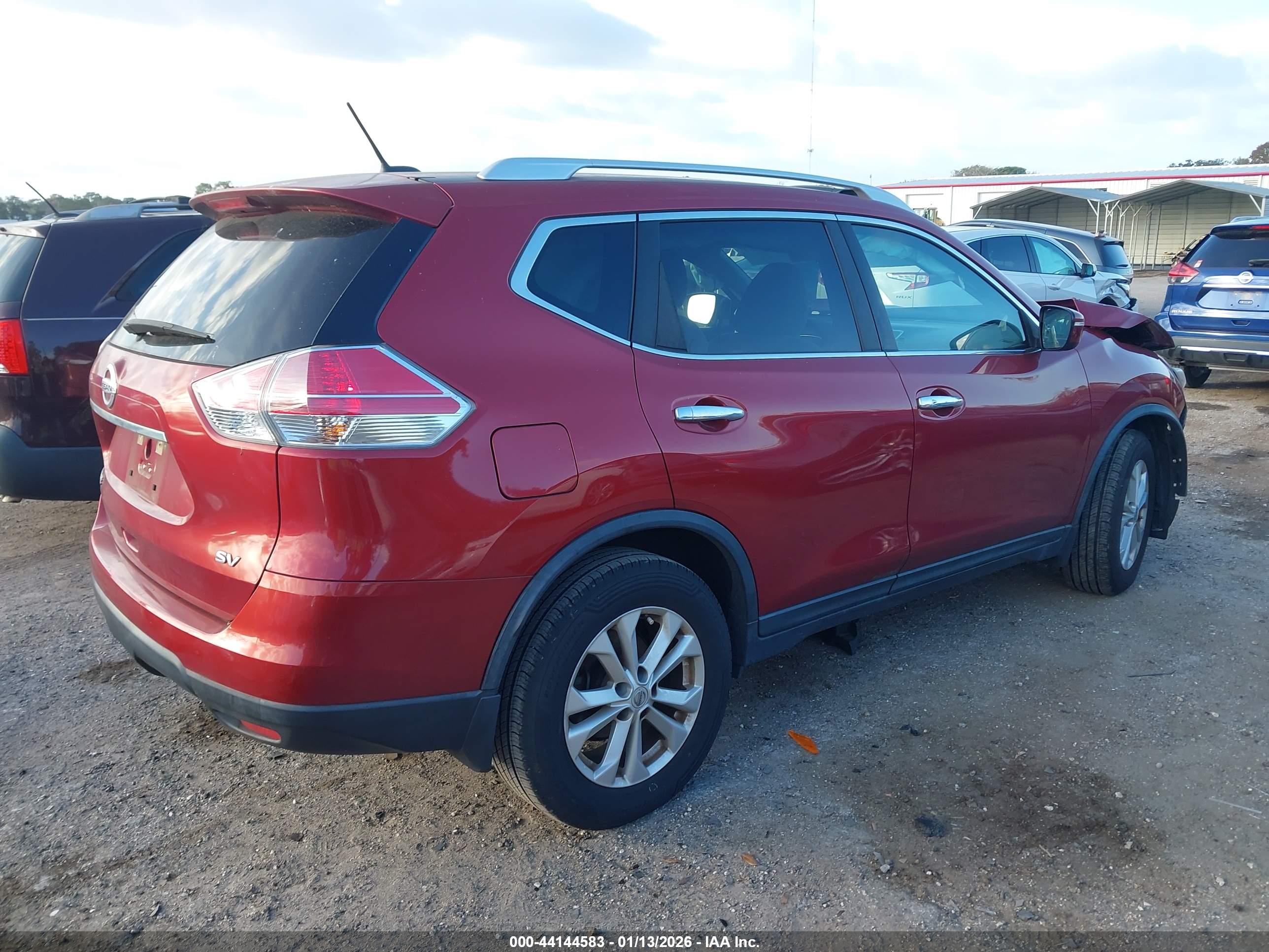 NISSAN ROGUE image 4
