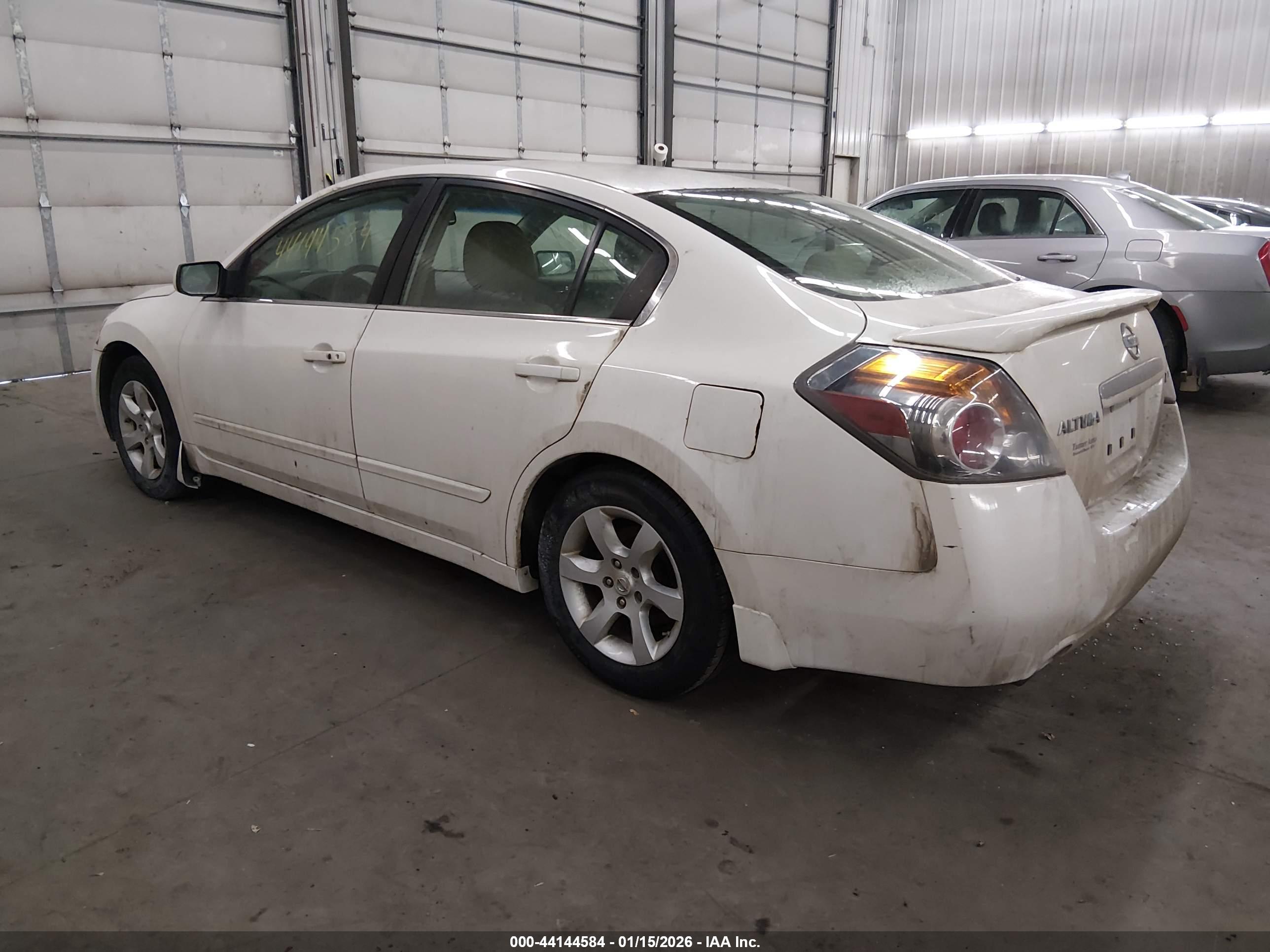 NISSAN ALTIMA image 3