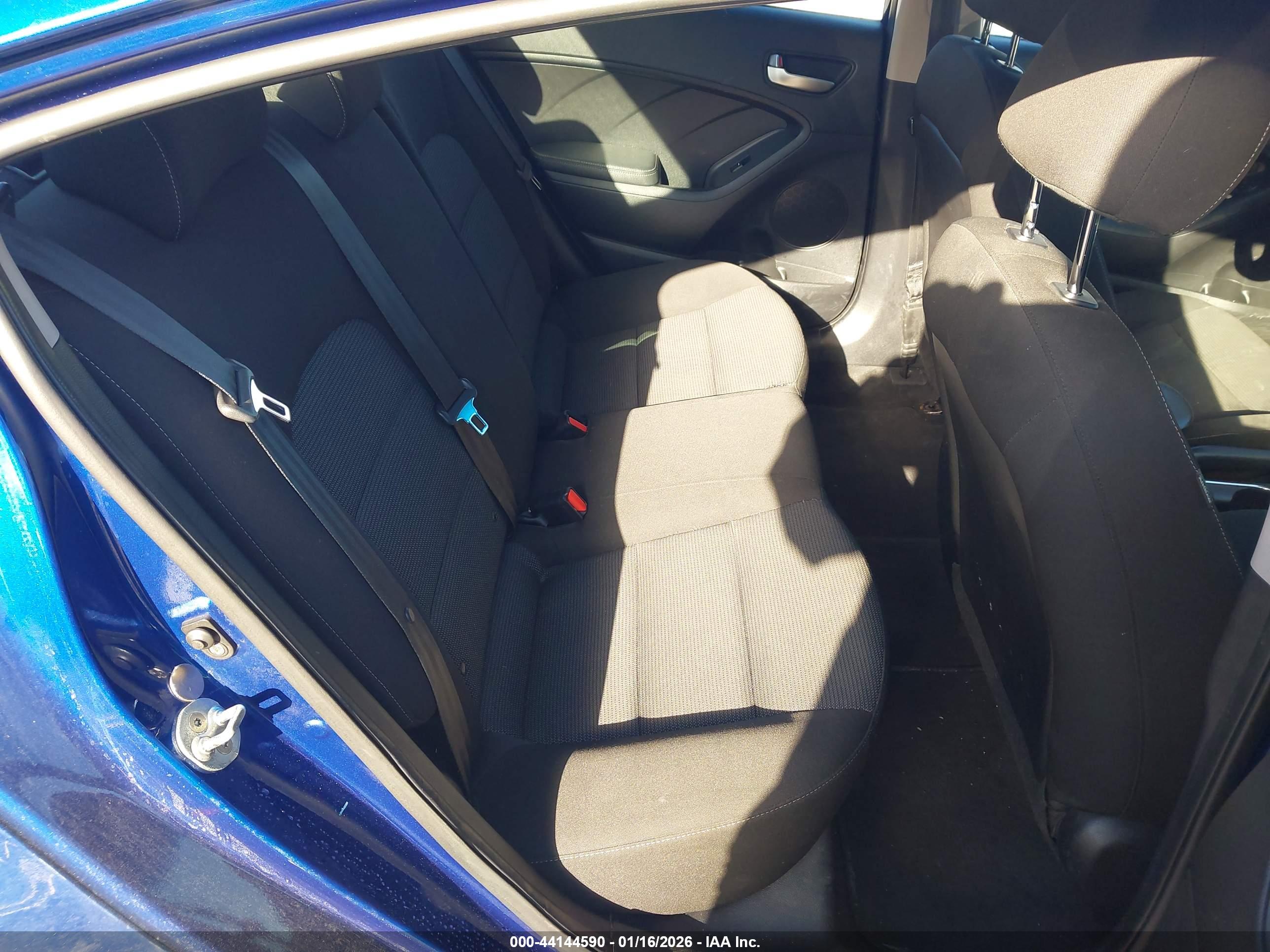 KIA FORTE image 8