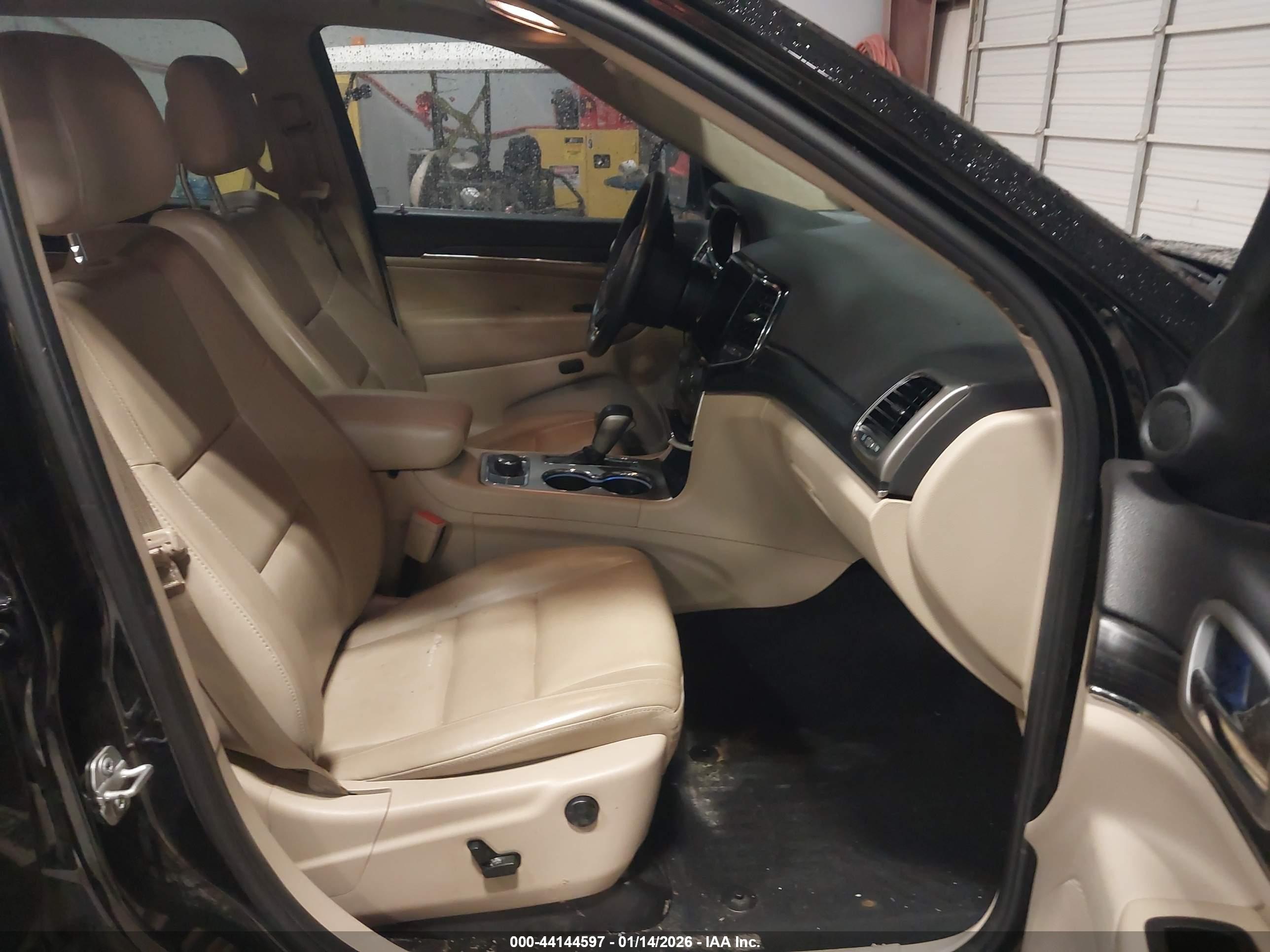 JEEP GRAND image 5