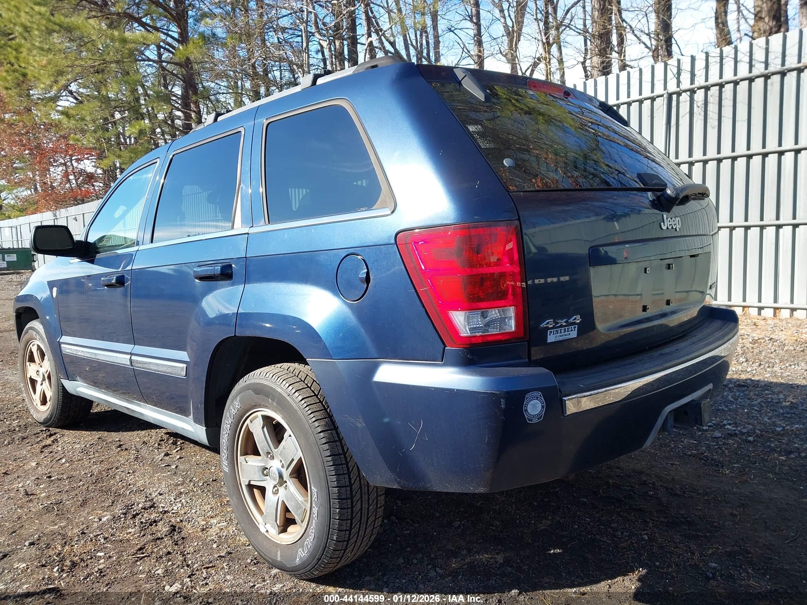 JEEP GRAND image 6