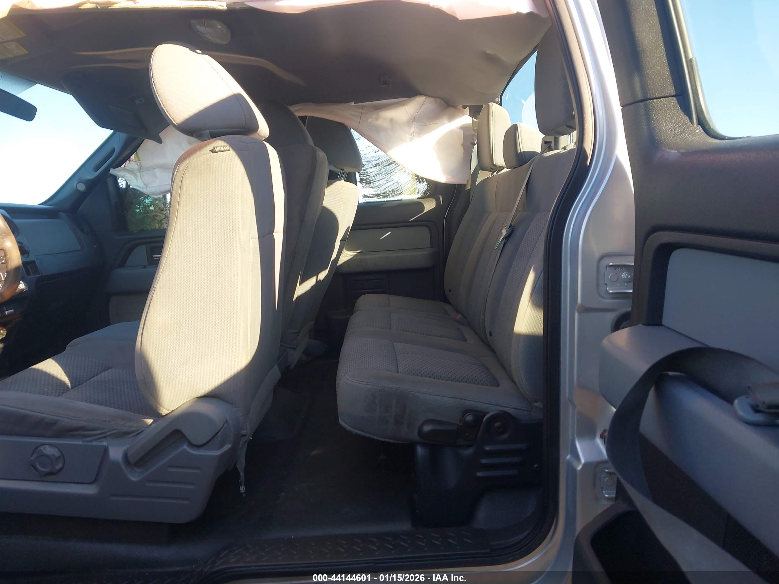 FORD F-150 image 8