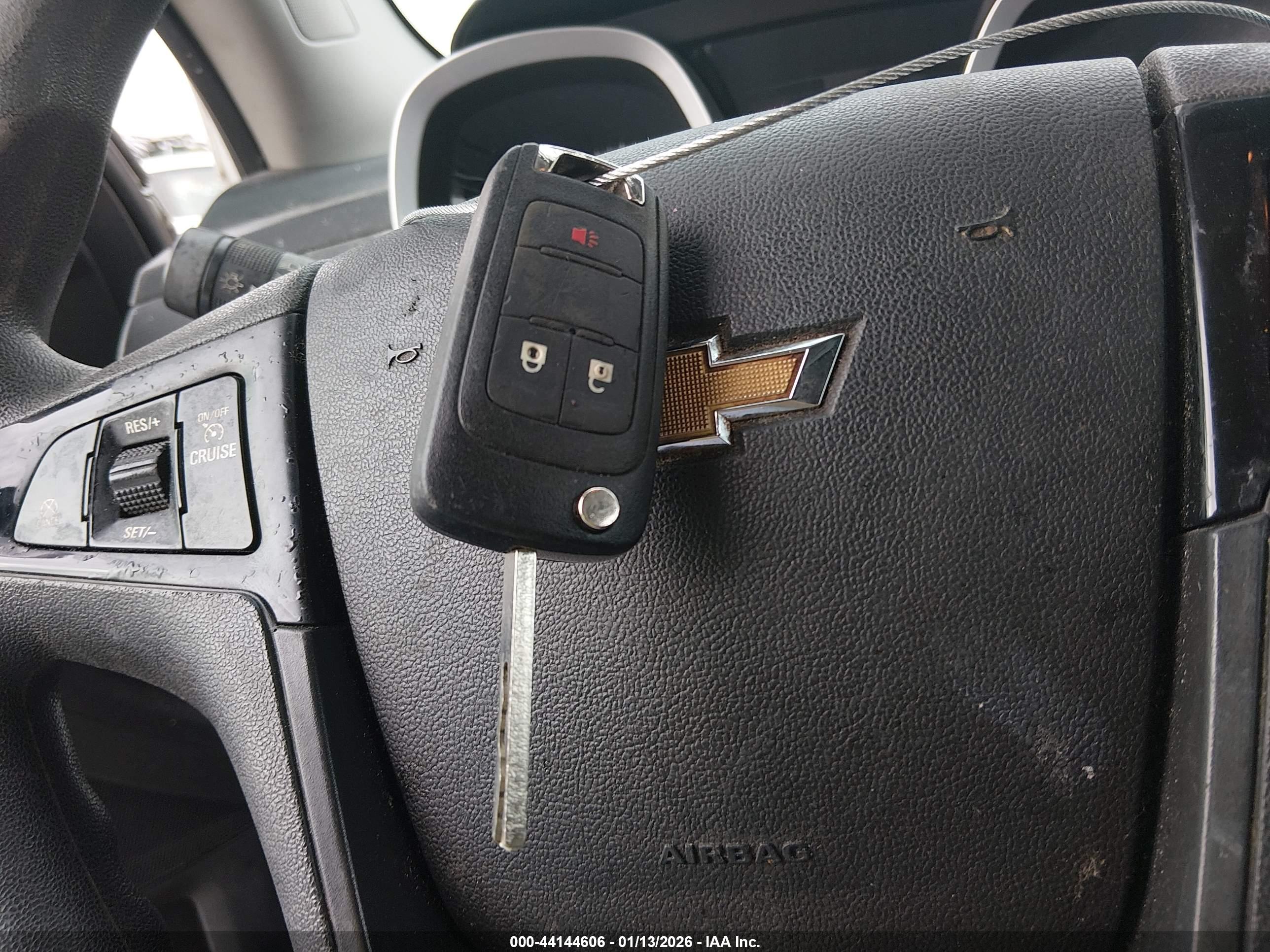 CHEVROLET EQUINOX image 11