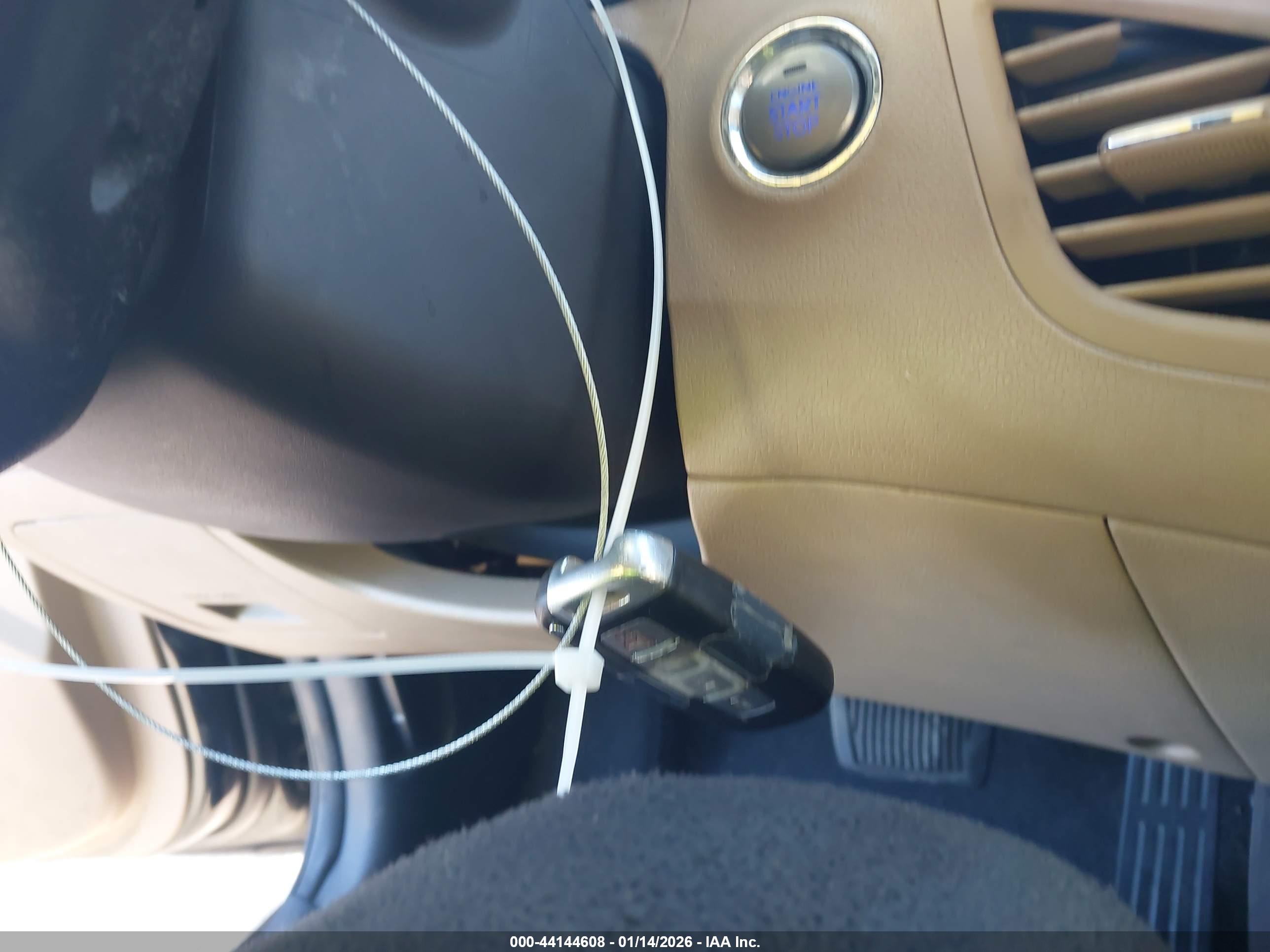 HYUNDAI ELANTRA image 11
