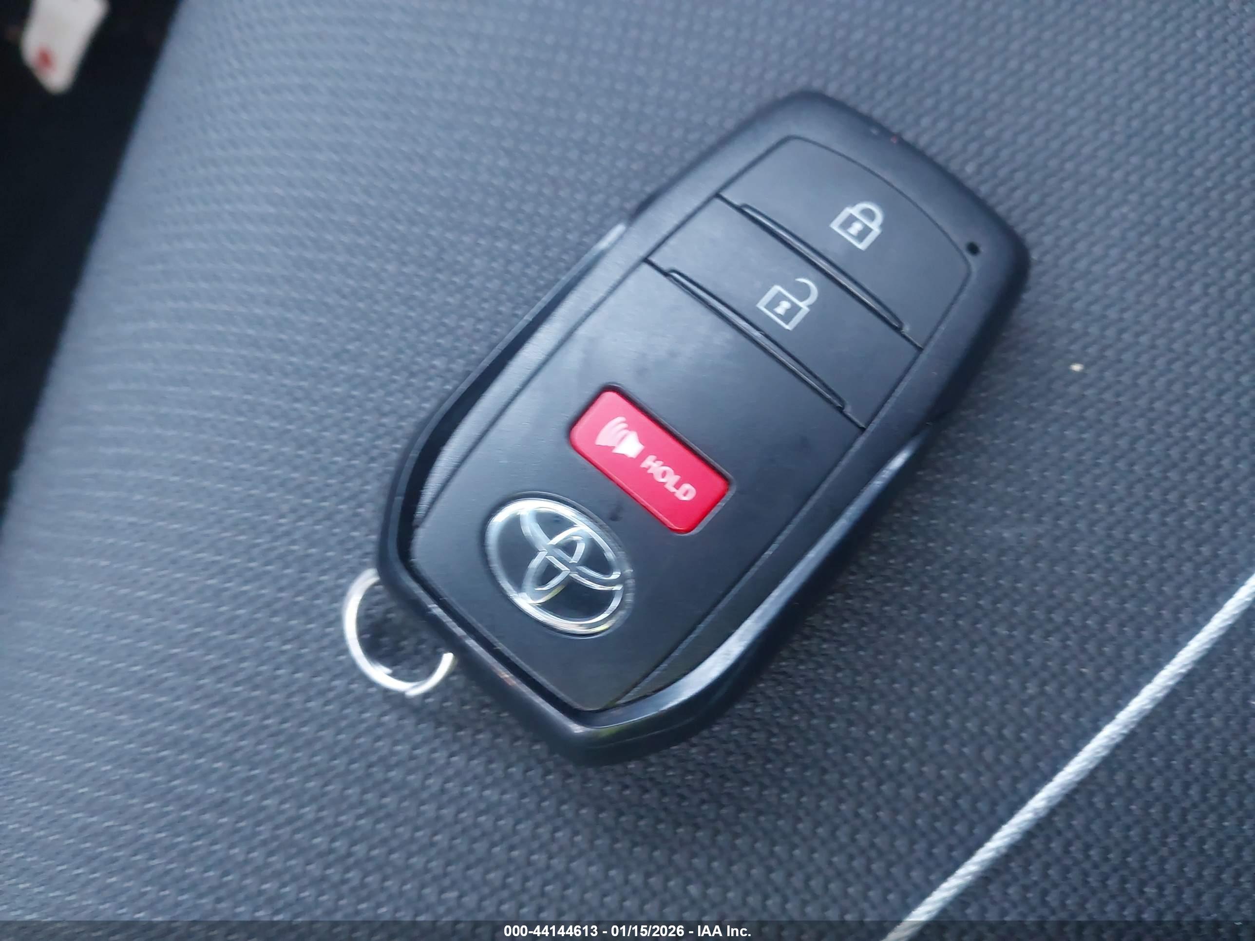 TOYOTA COROLLA image 11