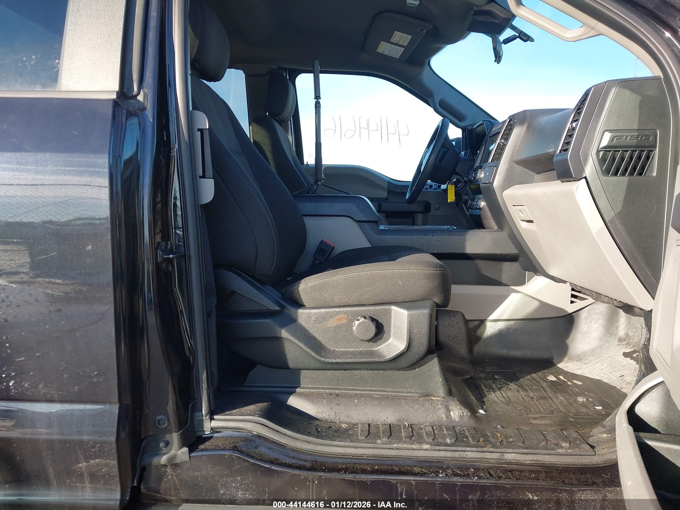 FORD F-150 image 5