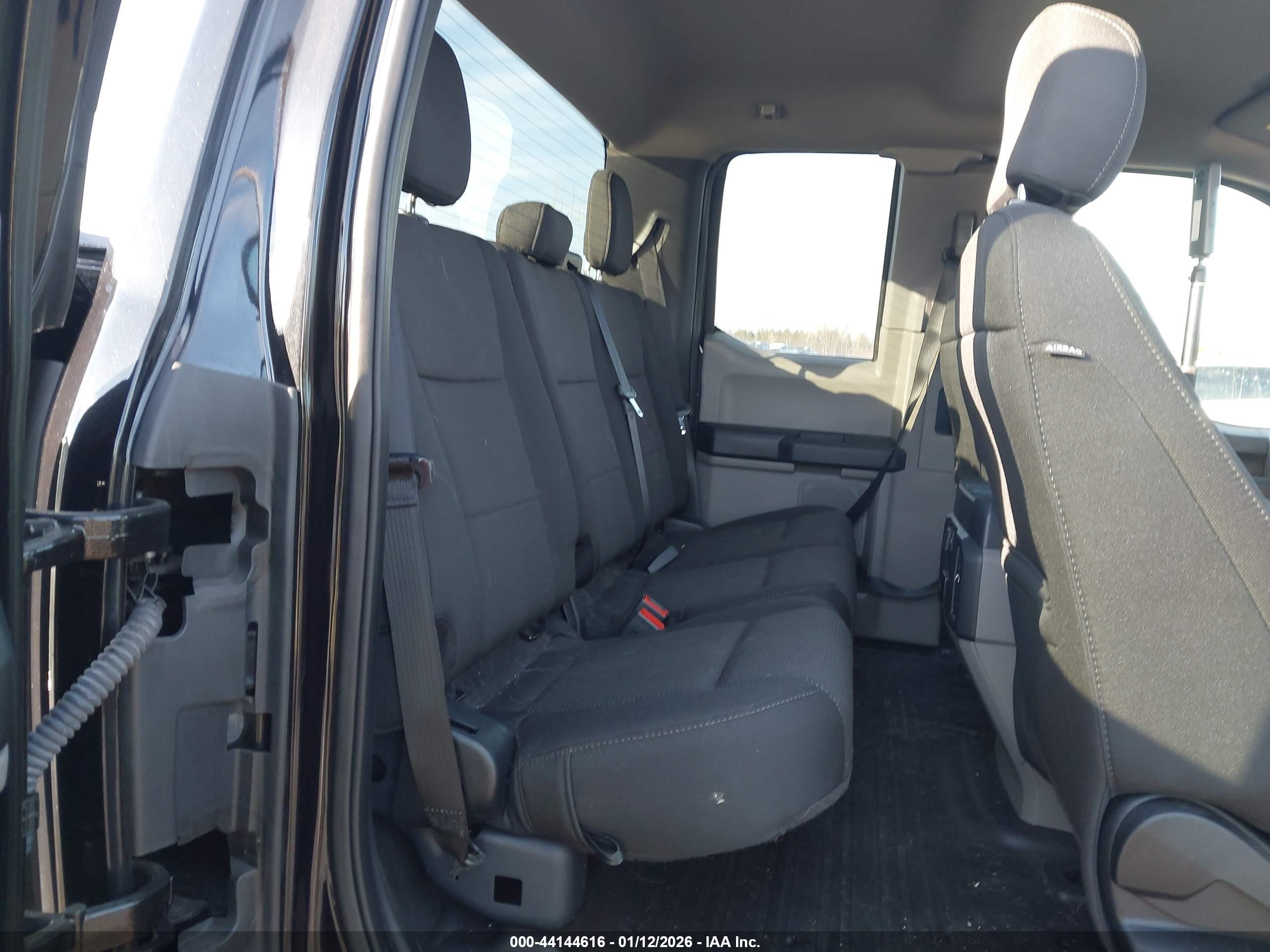 FORD F-150 image 8