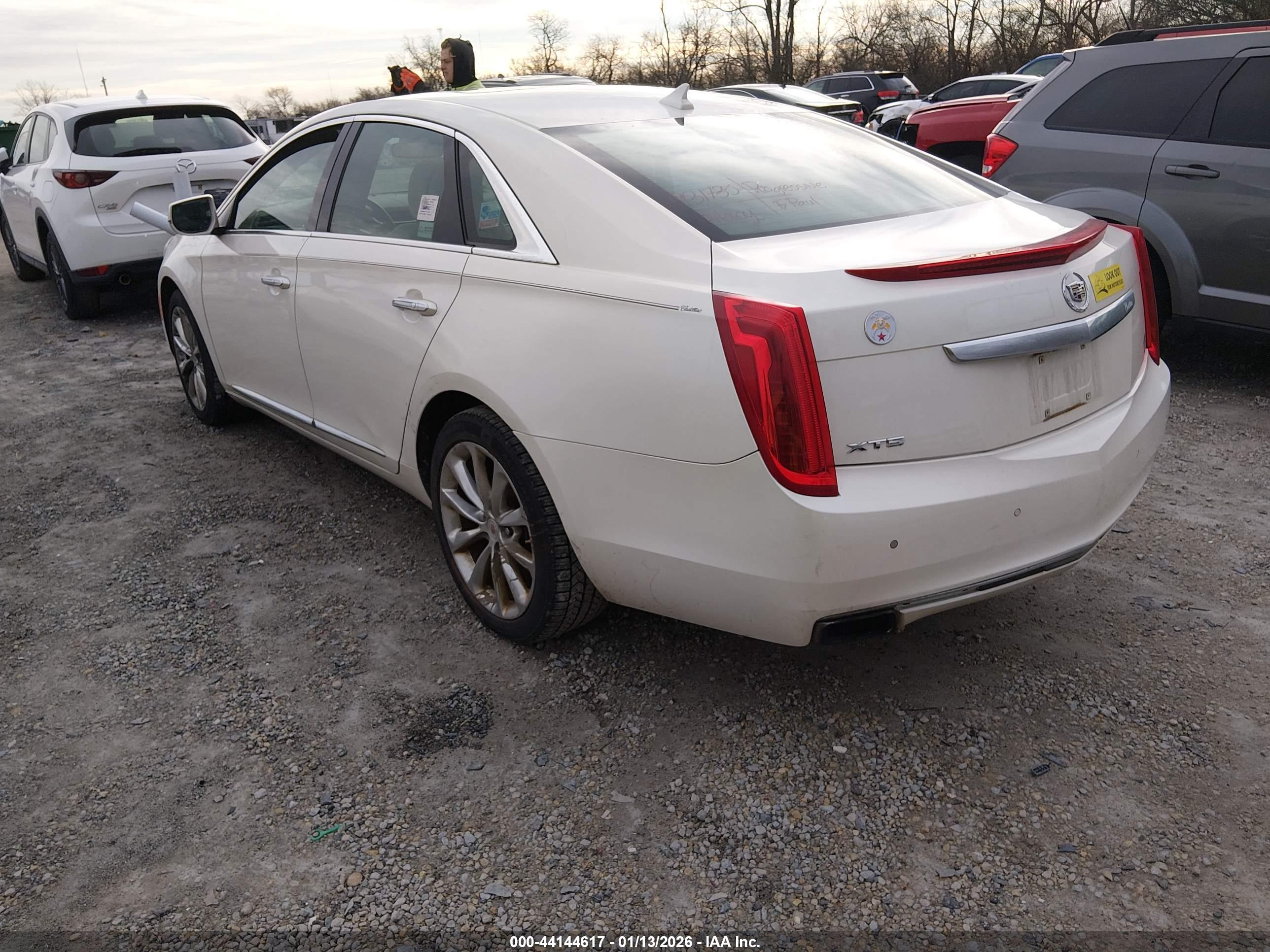 CADILLAC XTS image 3