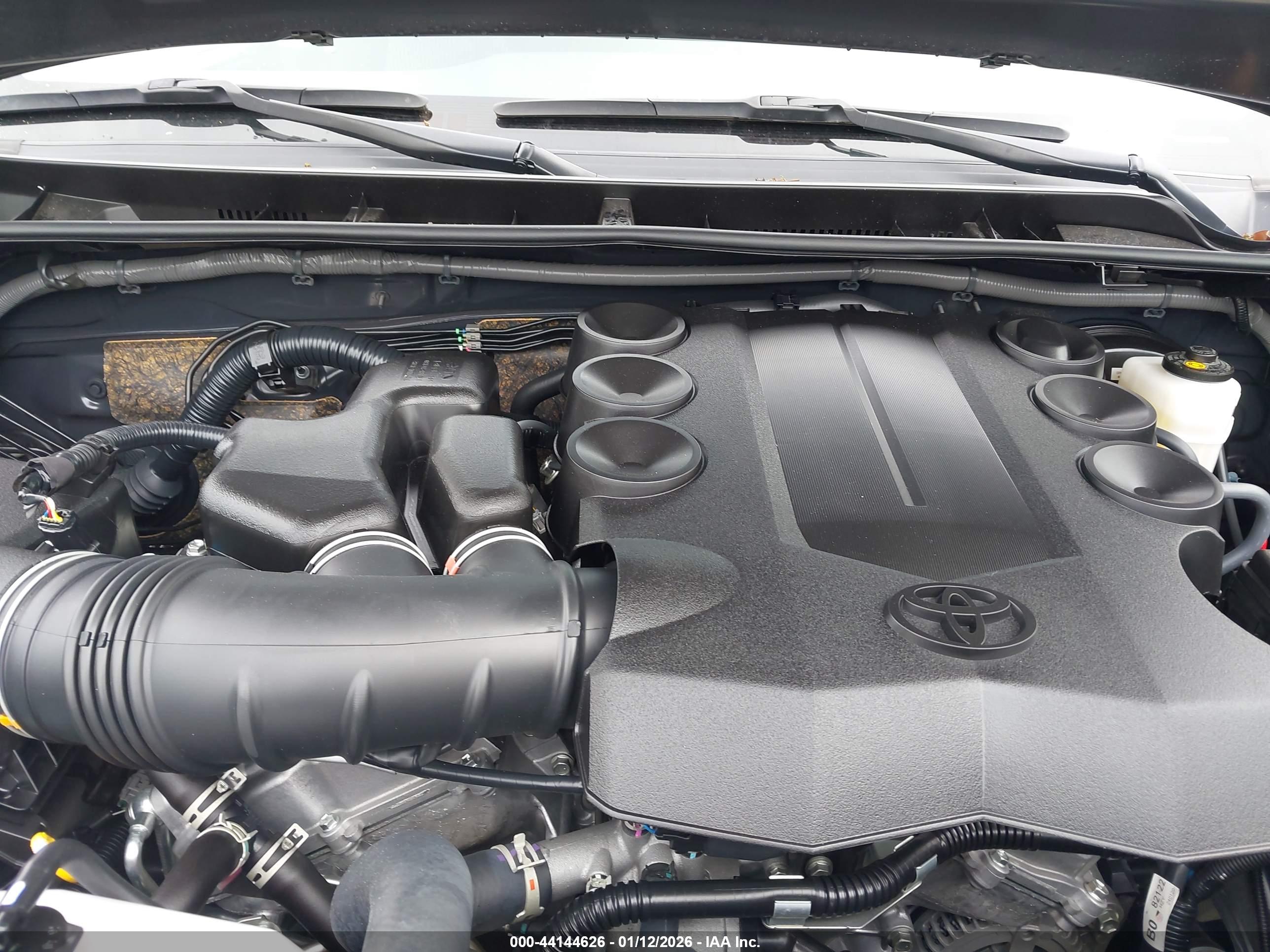 TOYOTA 4RUNNER image 10