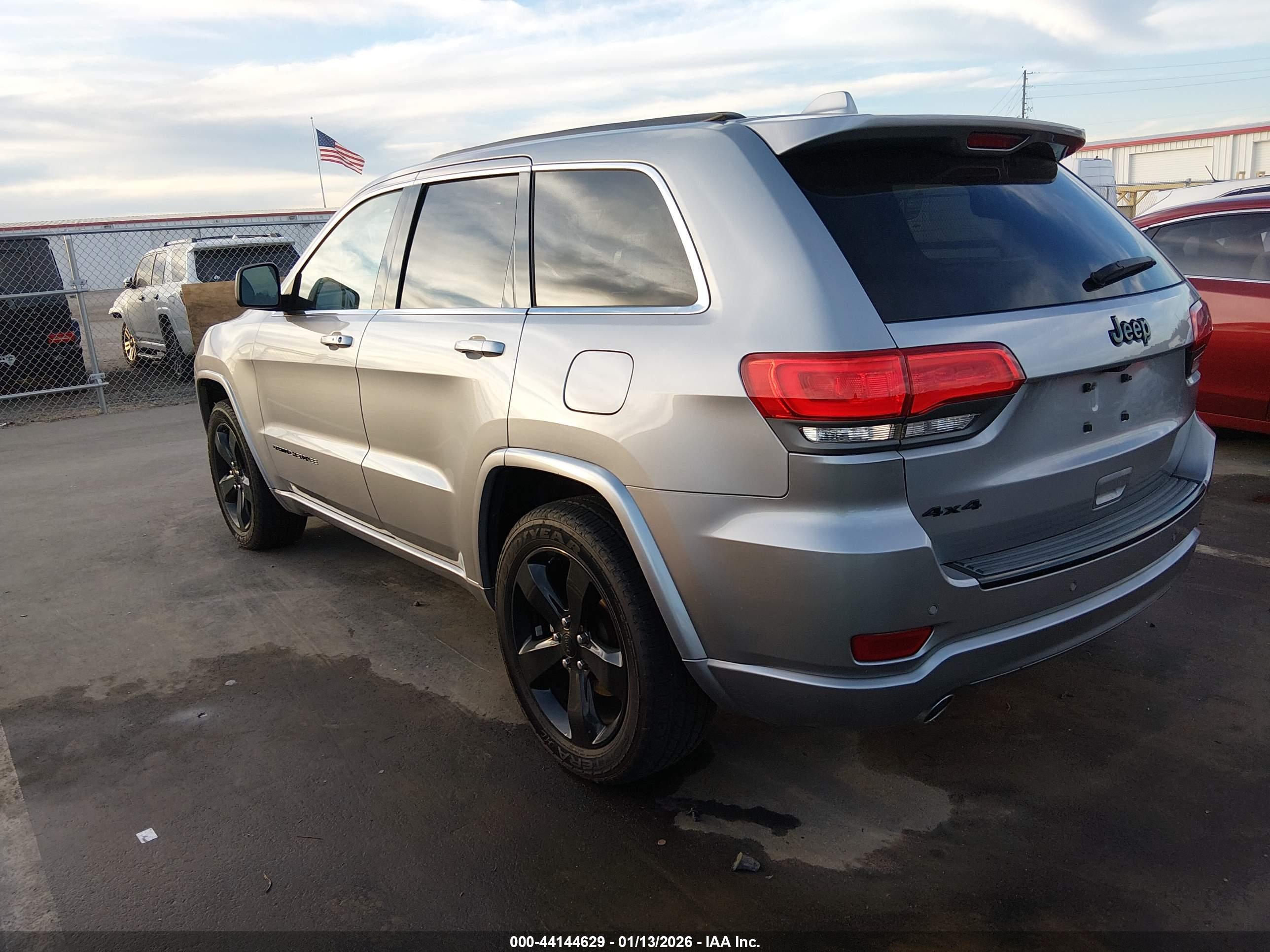 JEEP GRAND image 3