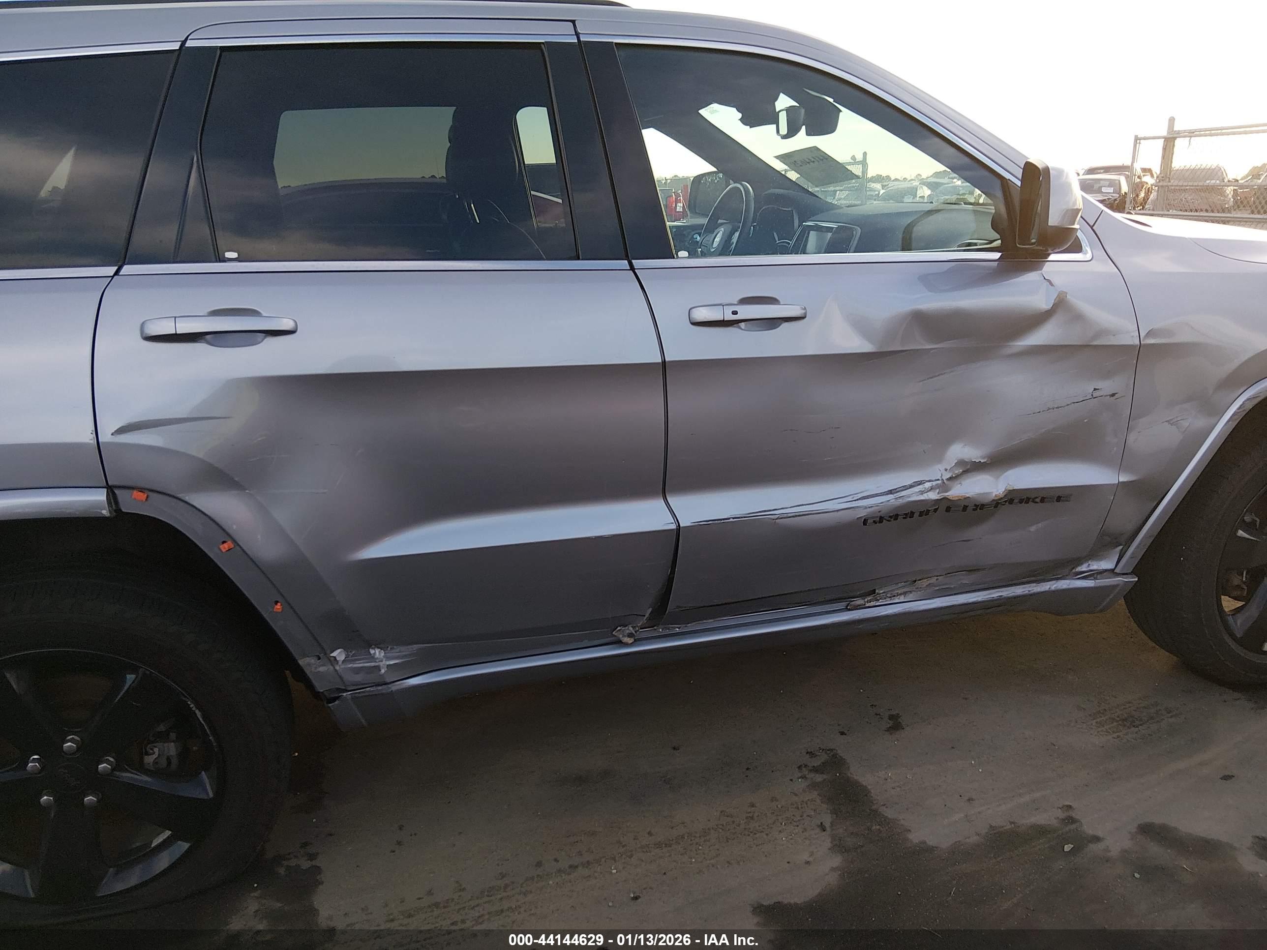JEEP GRAND image 6