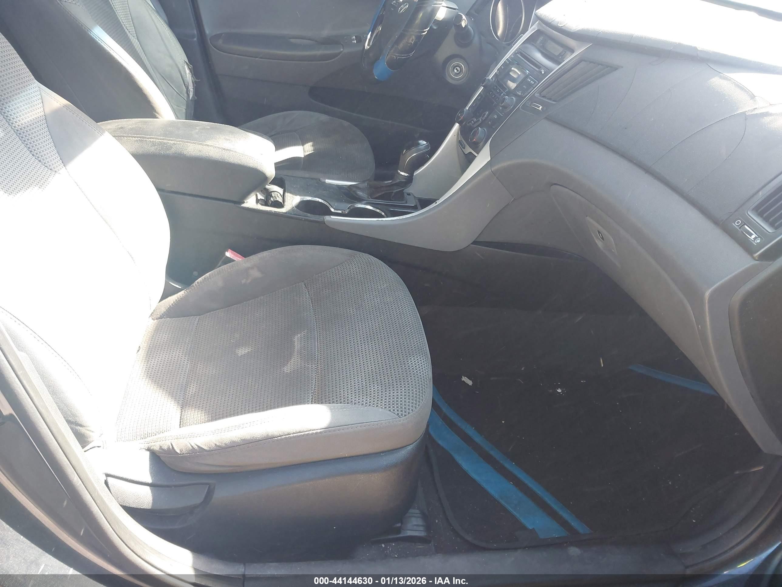 HYUNDAI SONATA image 5