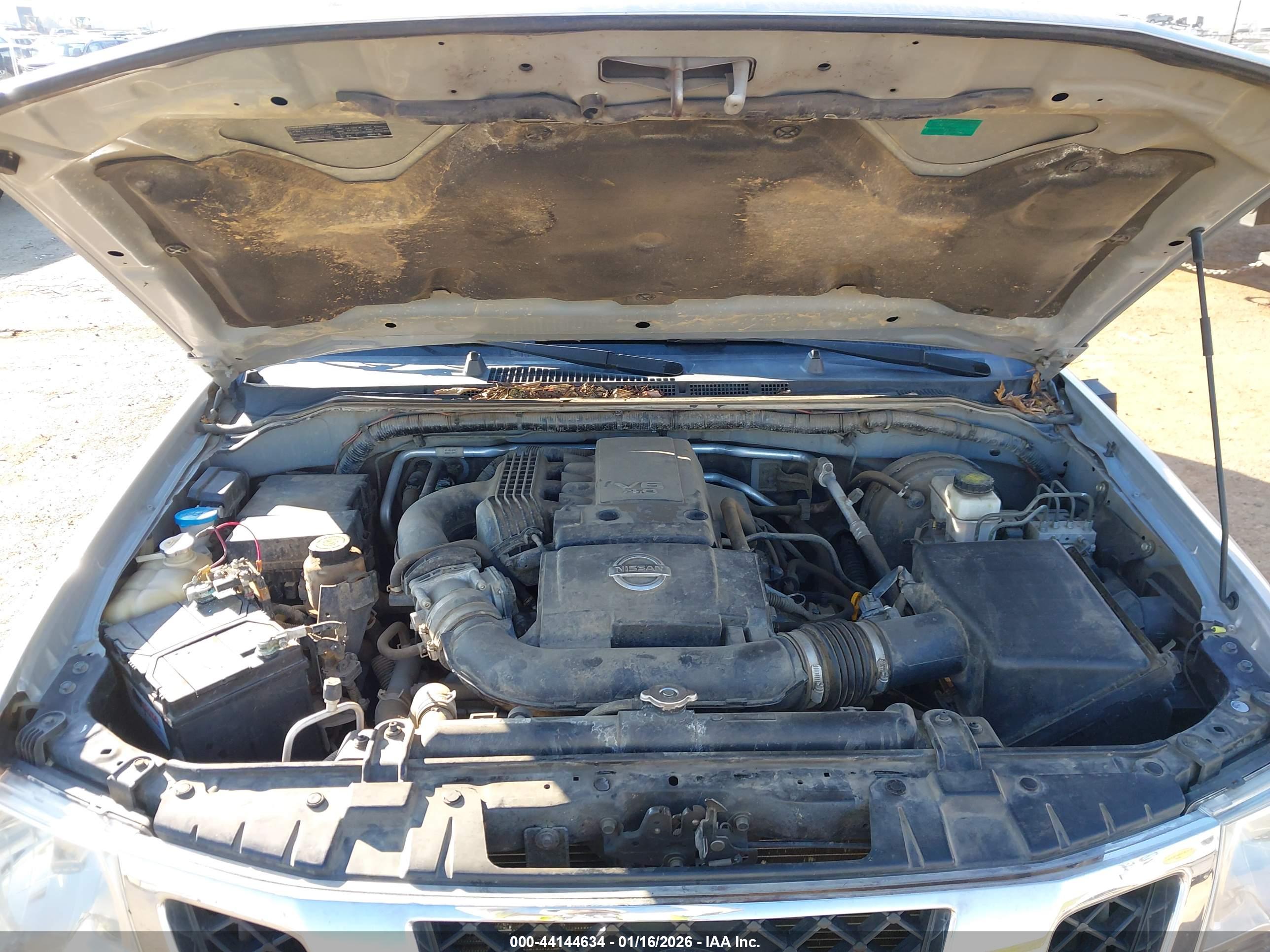 NISSAN FRONTIER image 10