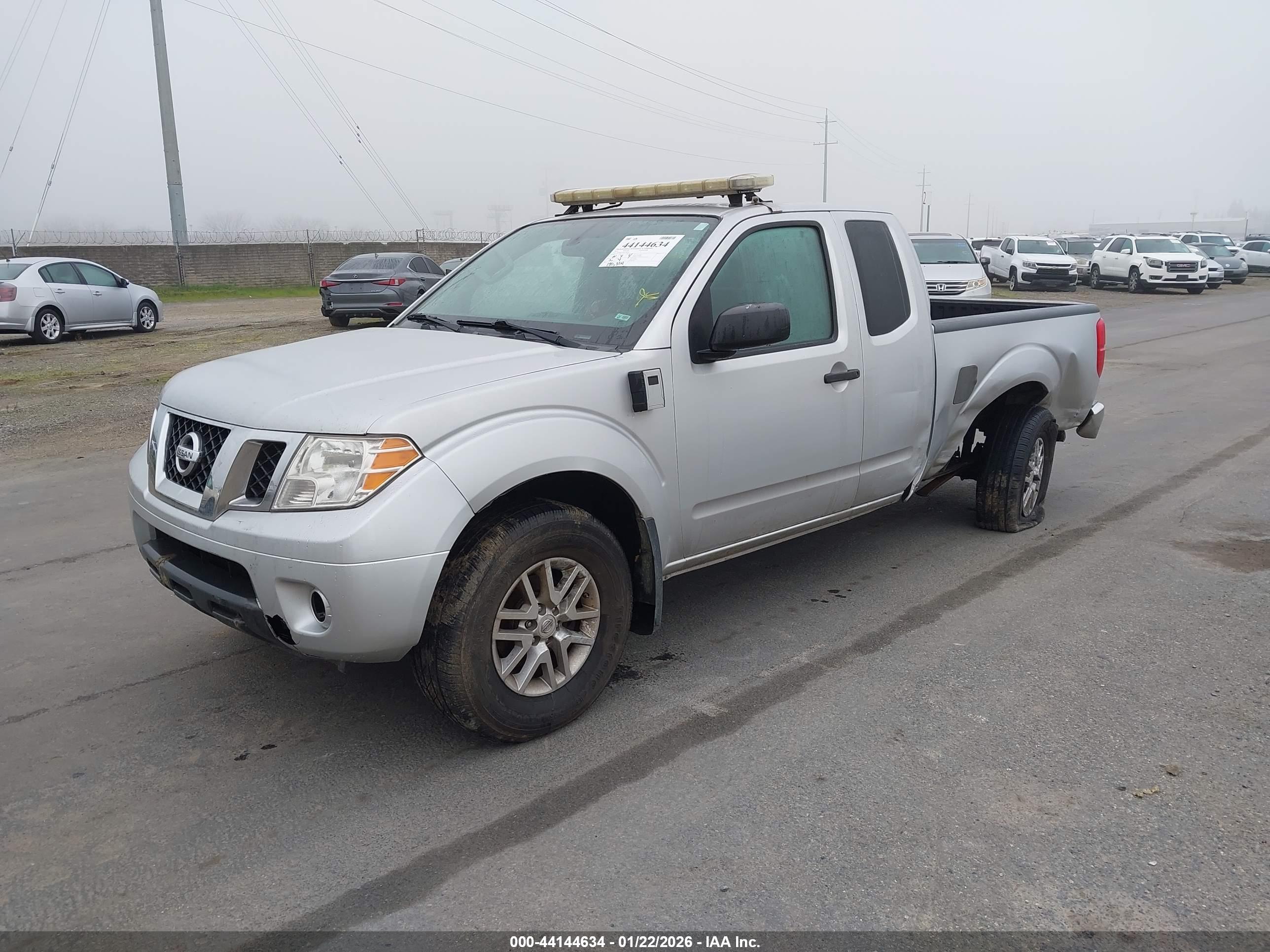 NISSAN FRONTIER image 2