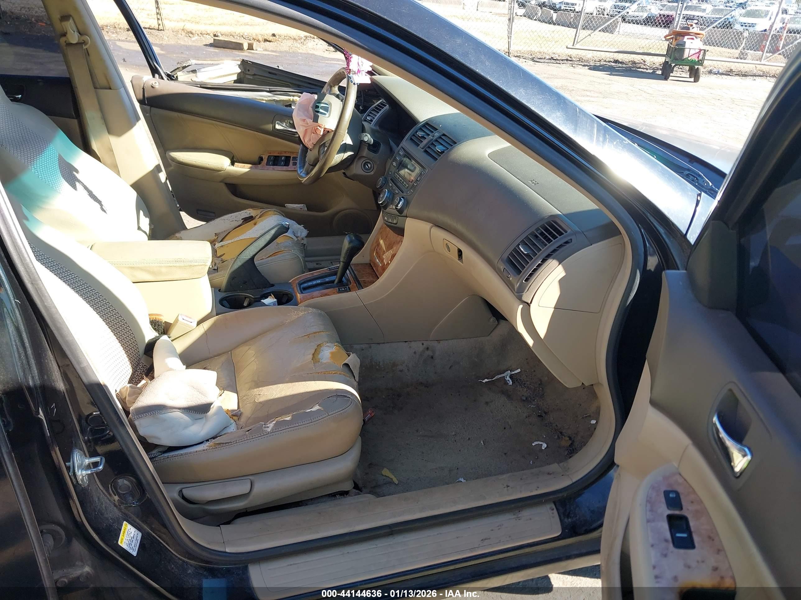 HONDA ACCORD image 5