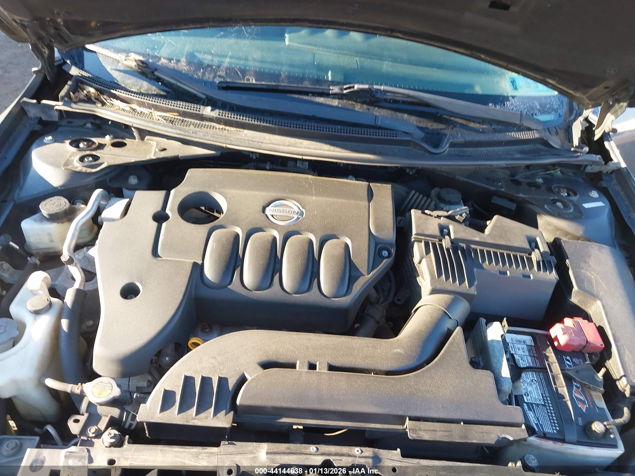 NISSAN ALTIMA image 10