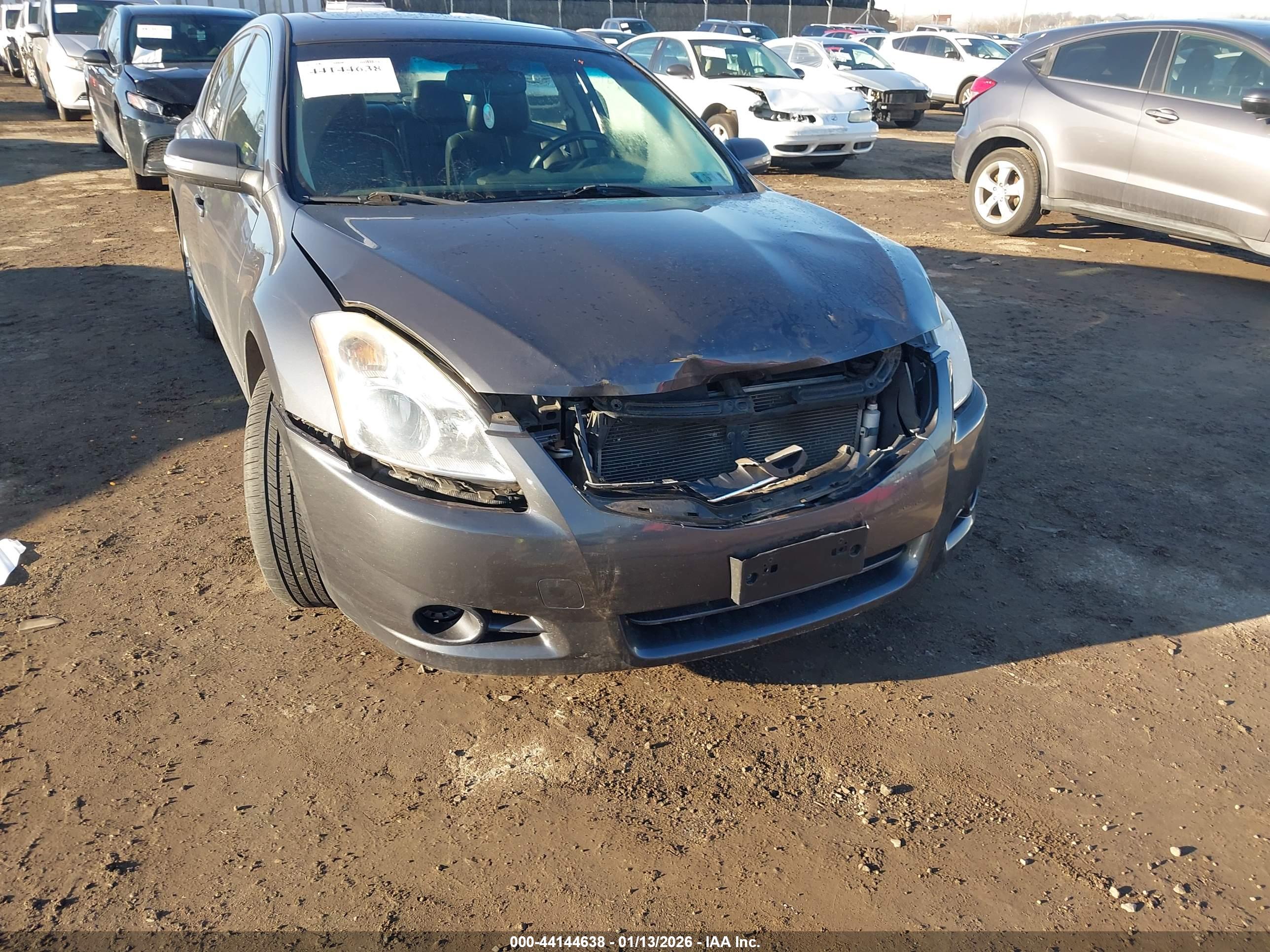 NISSAN ALTIMA image 6
