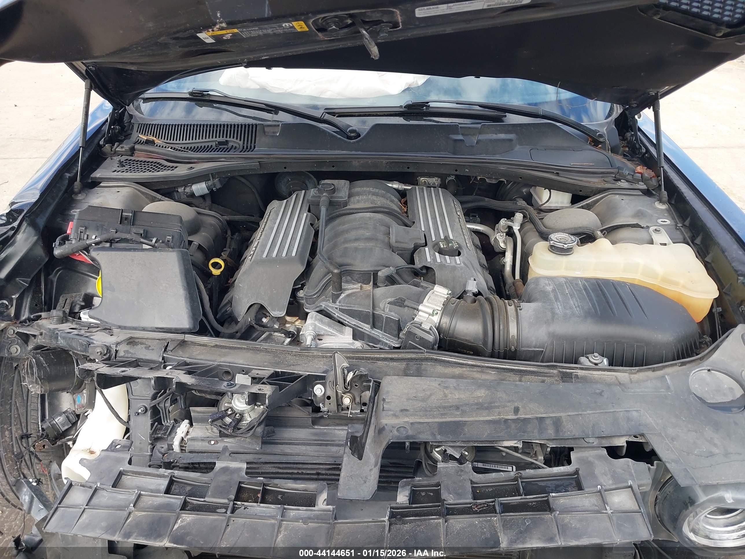 DODGE CHALLENGER image 10