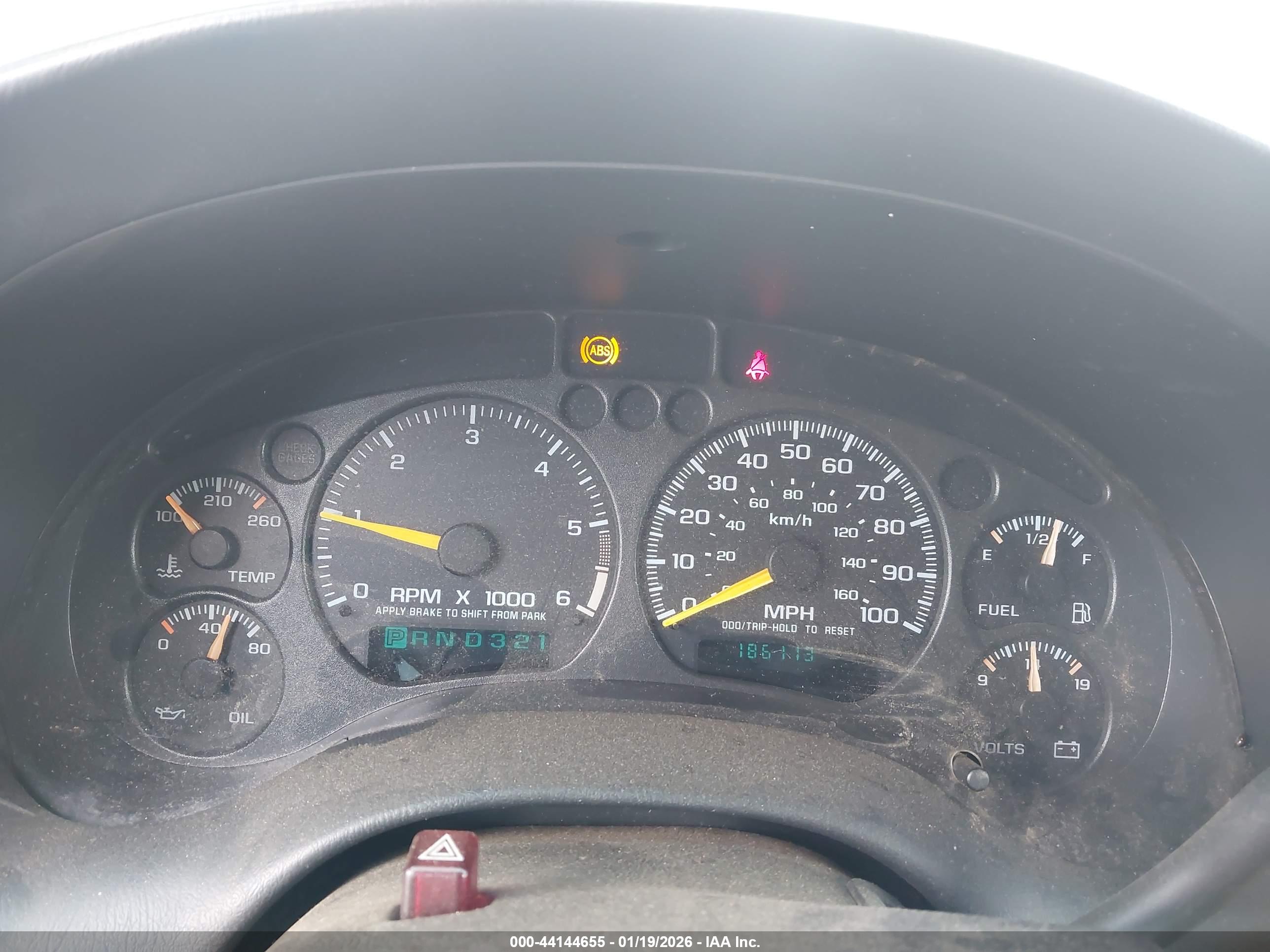 CHEVROLET BLAZER image 7
