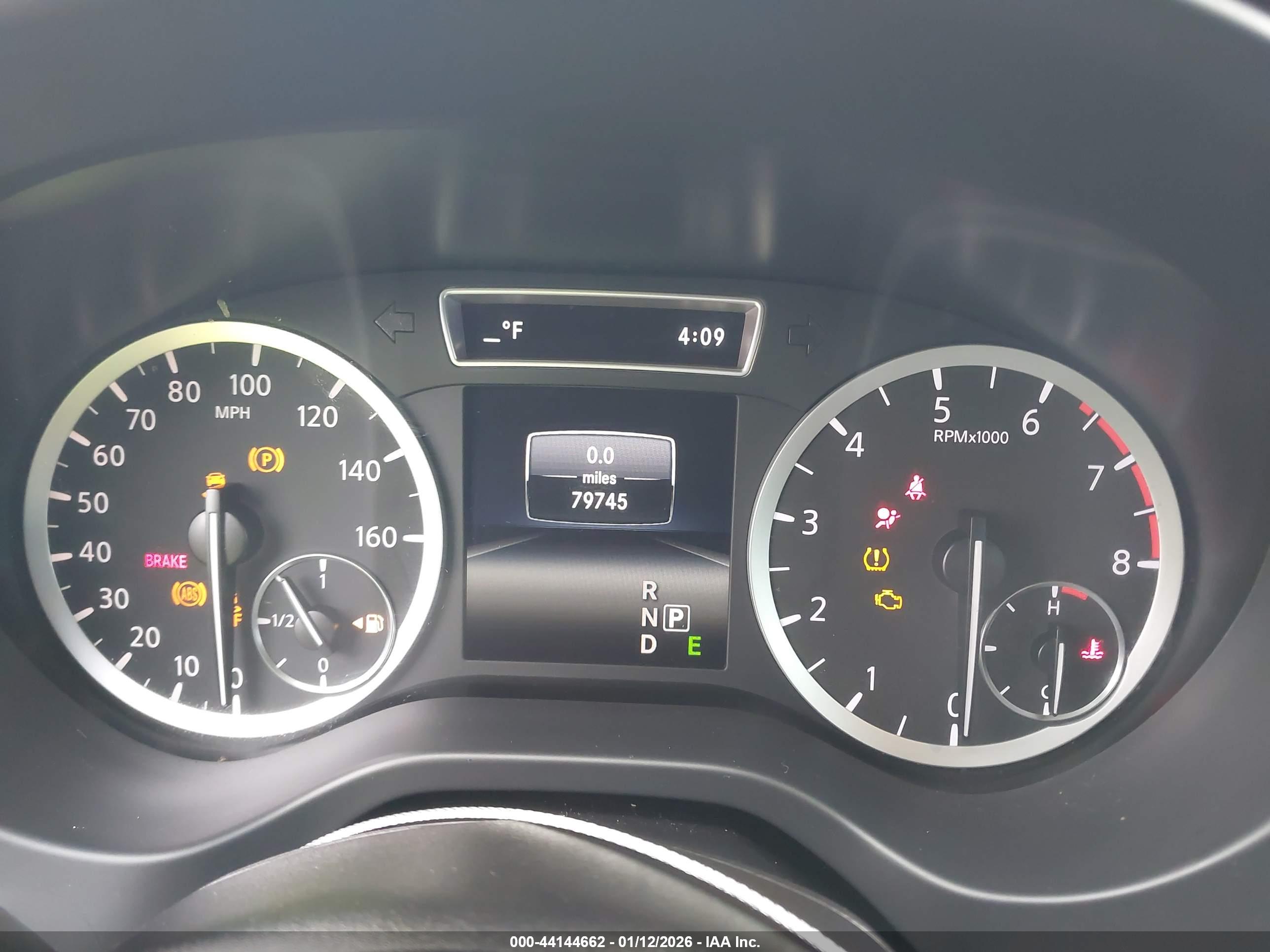 INFINITI QX30 image 7