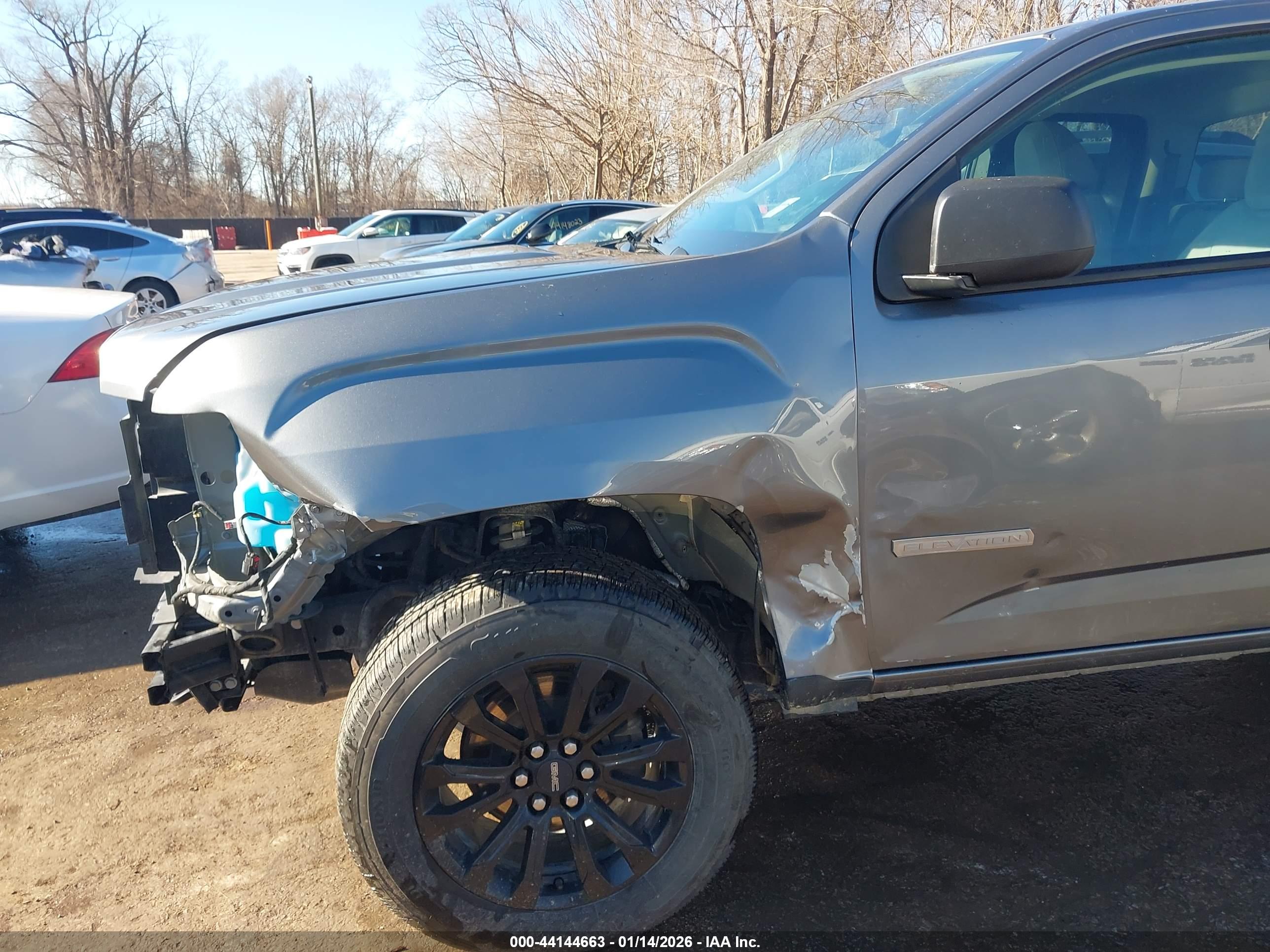 GMC CANYON image 6