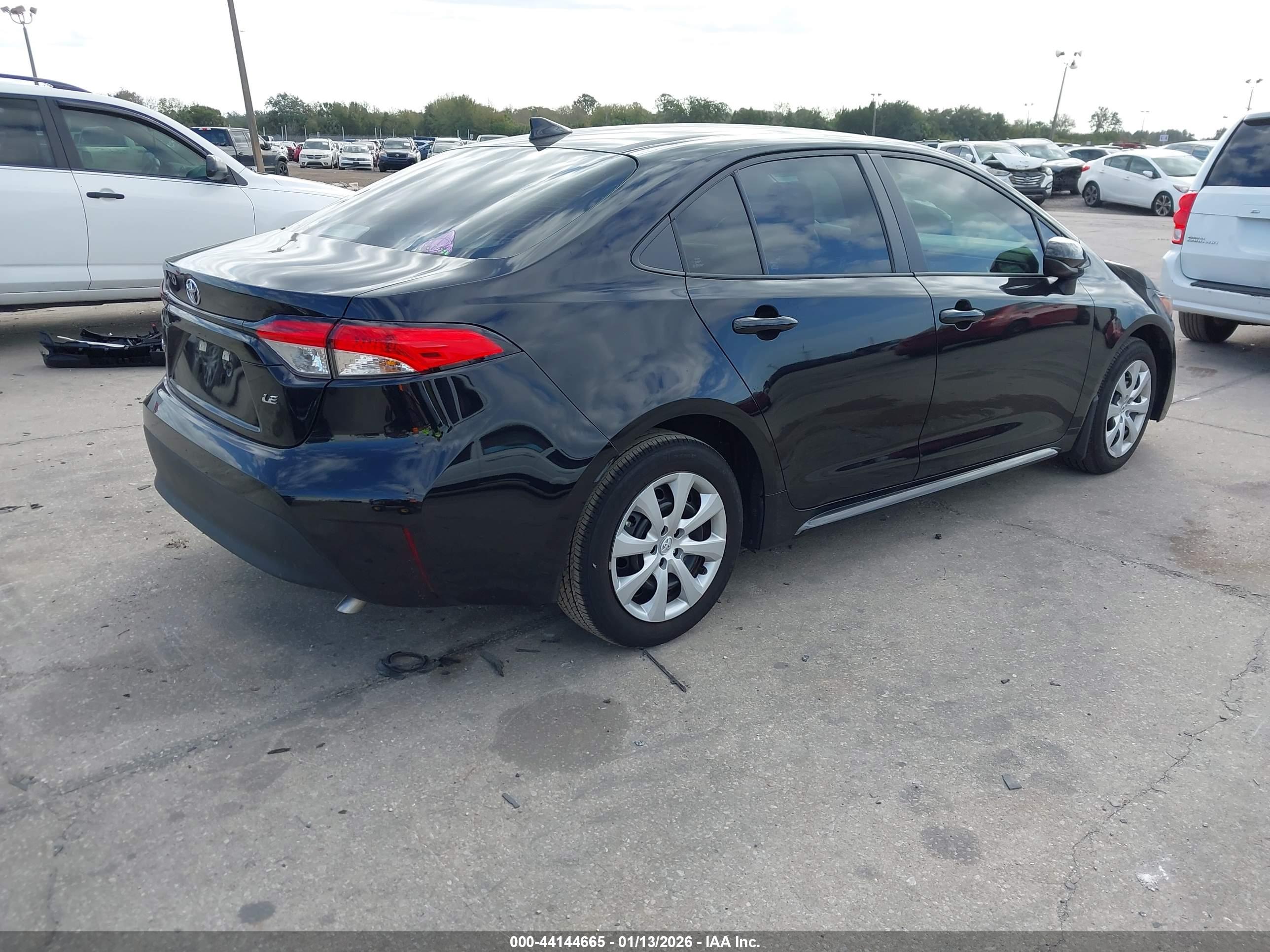 TOYOTA COROLLA image 4