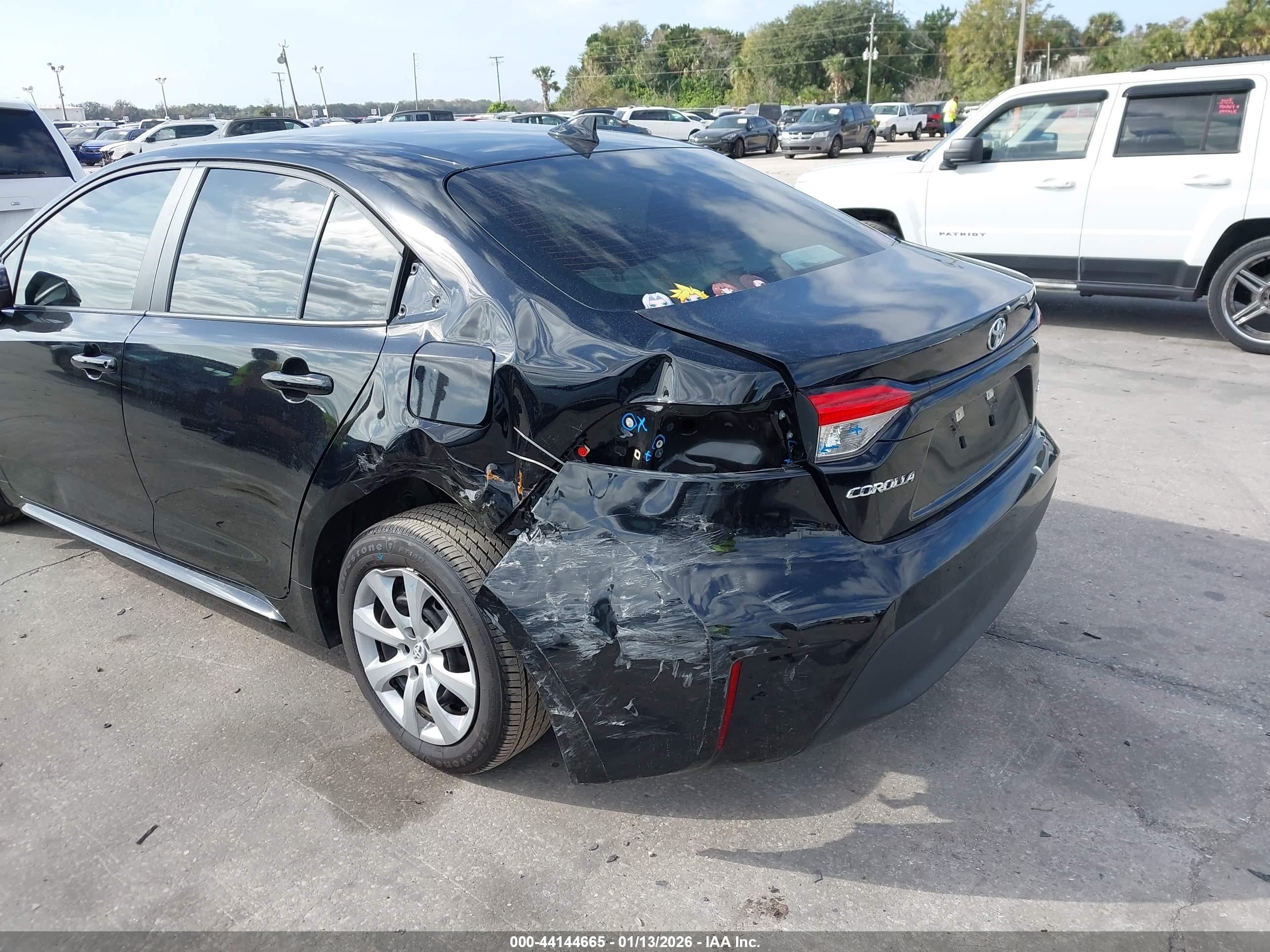 TOYOTA COROLLA image 6