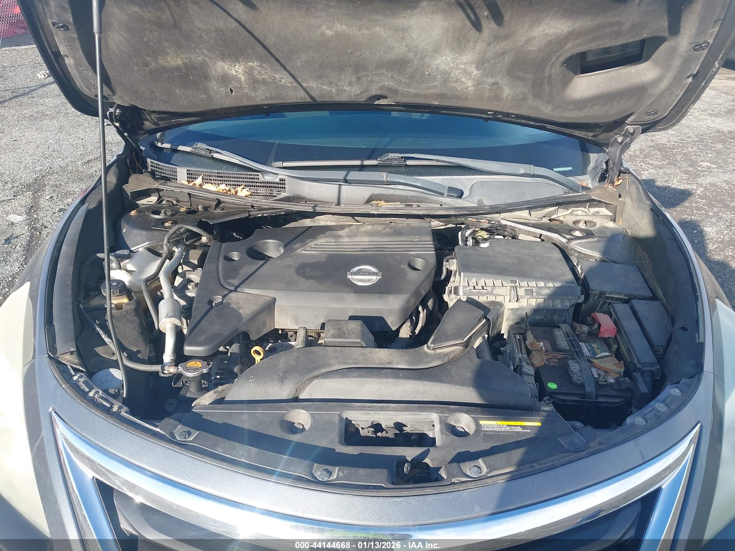 NISSAN ALTIMA image 10