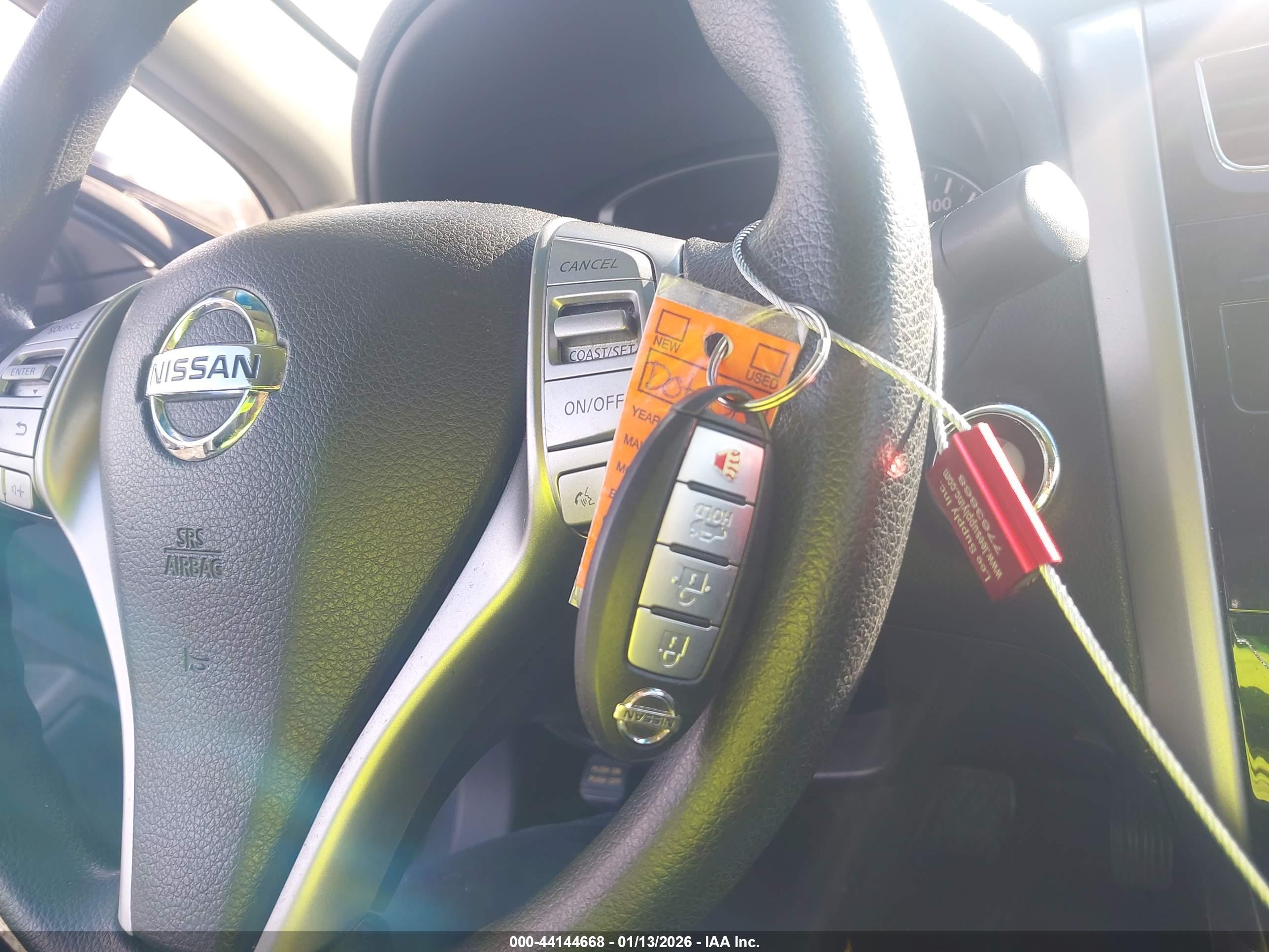 NISSAN ALTIMA image 11